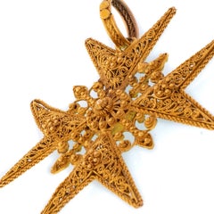 18 Karat Yellow Gold Cannetille Maltese Cross with Locket Back