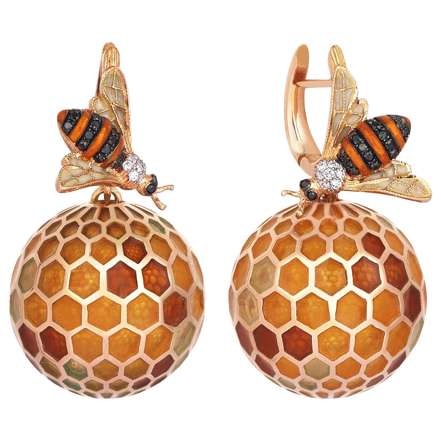  18 Kt 0.09 ct. Diamond , 02ct. Black Diamond Enamel Bee and Honey Comb Earrings For Sale