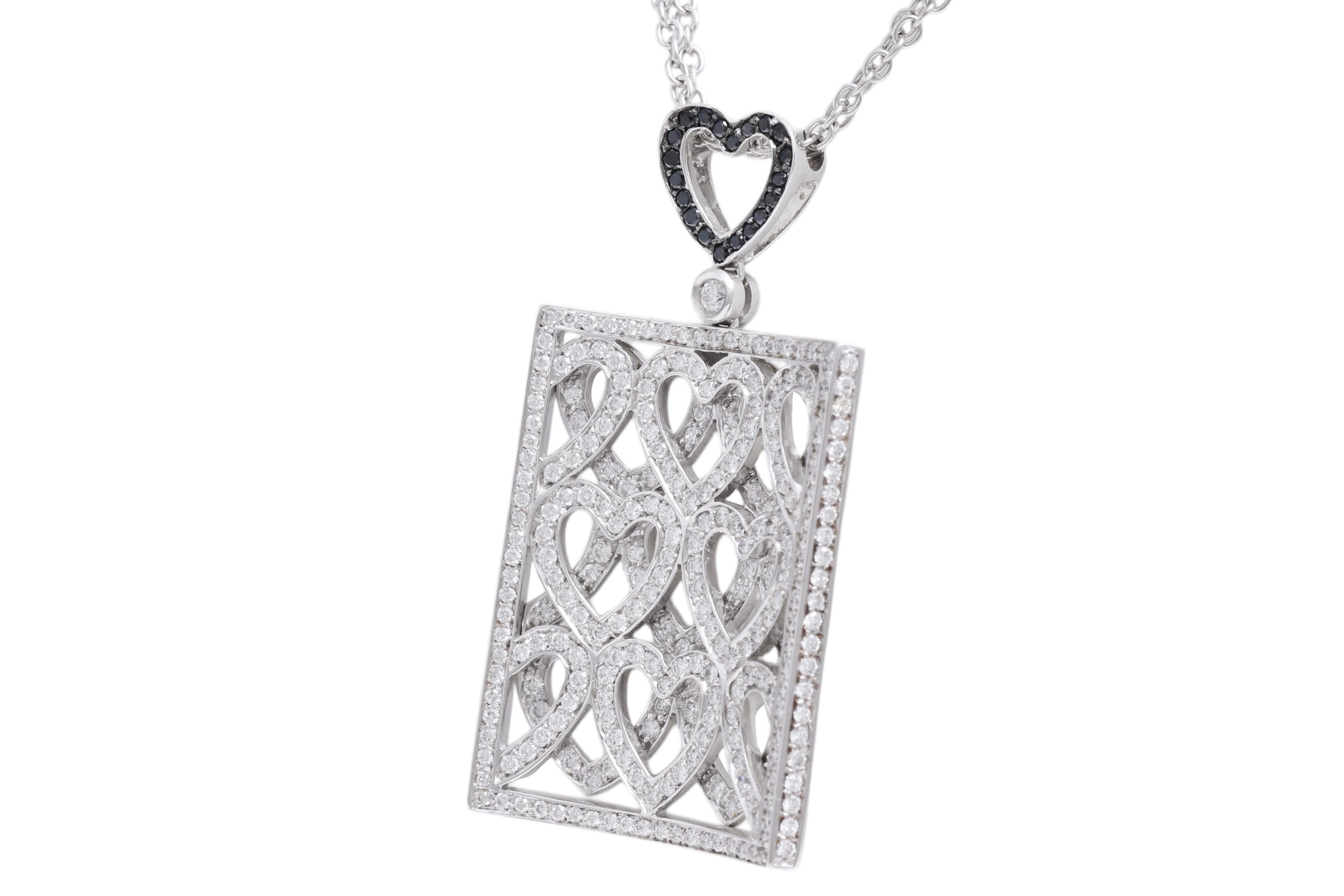 COLLANA IN ORO BIANCO 18 KT CON DIAMANTI DESIGN 3D

Completamente realizzato e progettato a mano!

MATERIALE: oro bianco 18 kt

DIAMANTI: diamanti taglio brillante insieme a ca. 3,19 carati

PESO: 22,8 grammi

DIMENSIONE: 45 mm di lunghezza totale e