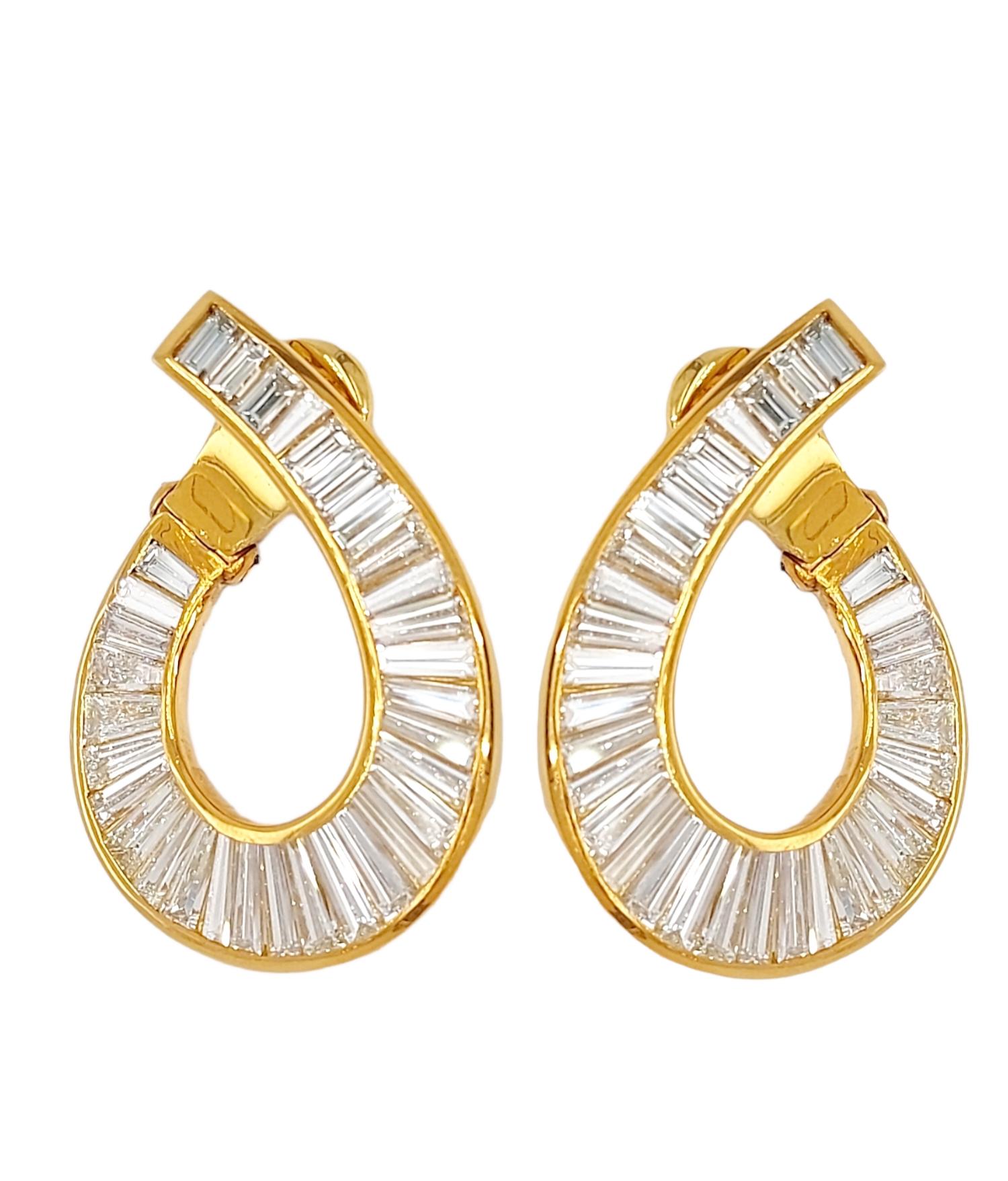 Baguette Cut 18 Karat Adler Gèneva Clip, on Earrings 12 Carat, Diamonds Estate Sultan of Oman For Sale