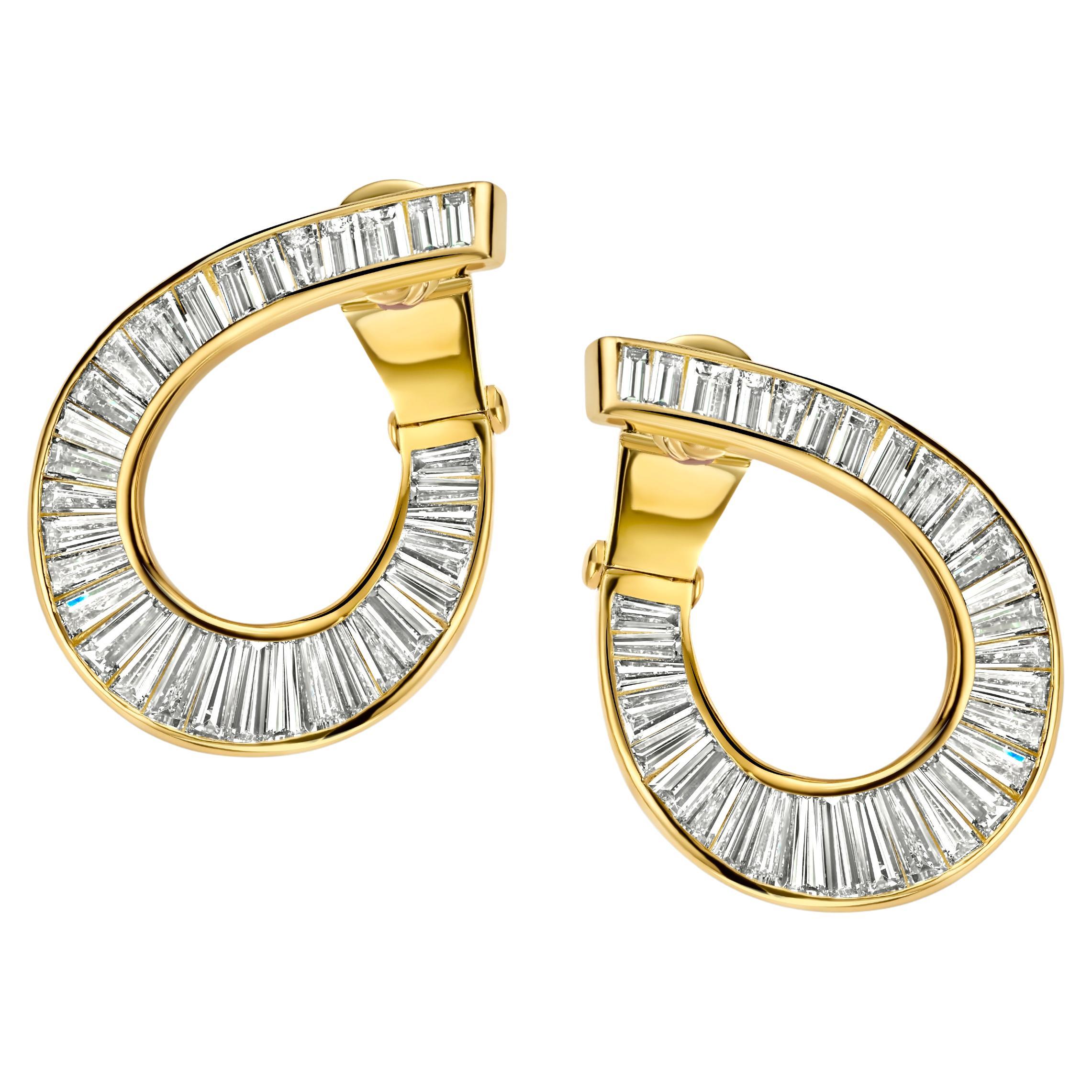 18 Kt Adler Gèneva Boucles d'oreilles à clip 12 ct. Domaine des diamants Sultan d'Oman  en vente