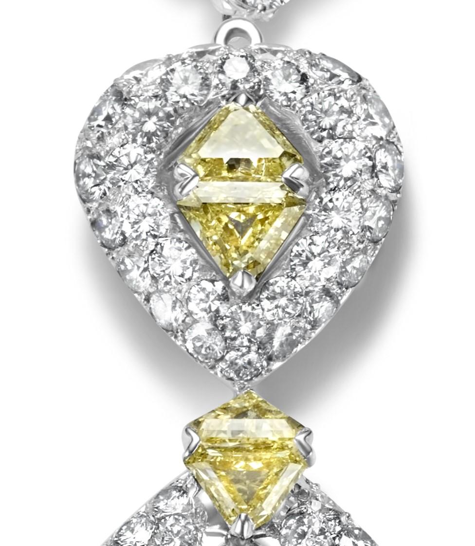 18 kt. Adler Genève Tennis Necklace & Asprey London Pendant Sapphire, Diamonds In Excellent Condition For Sale In Antwerp, BE