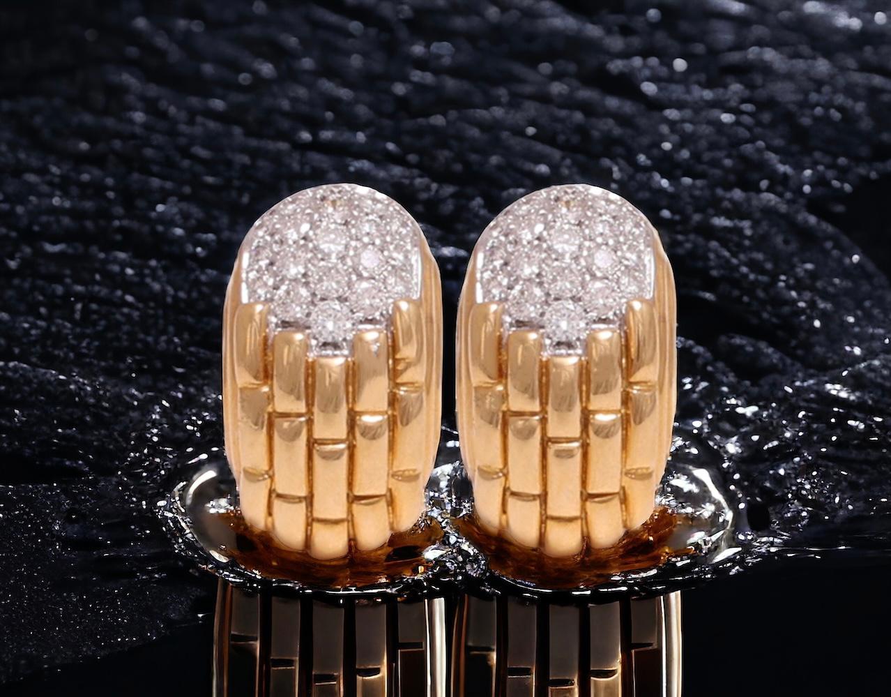 18 kt. Preciosos pendientes de oro con clip engastados con 2,76 ct. Diamantes en venta 3