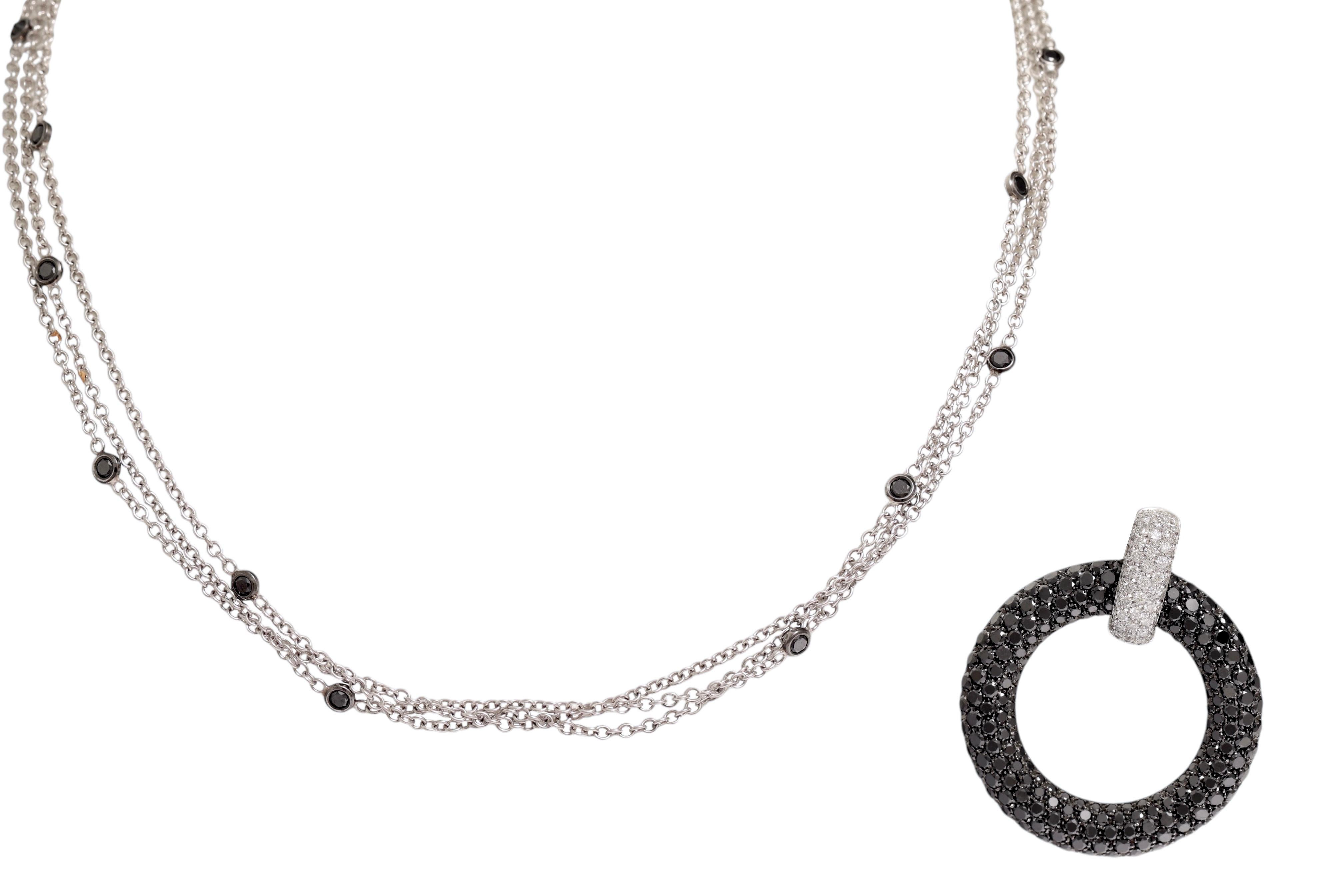 Collar Crivelli 18 Kt, 6.46 Ct  Diamantes blancos y negros en venta 4