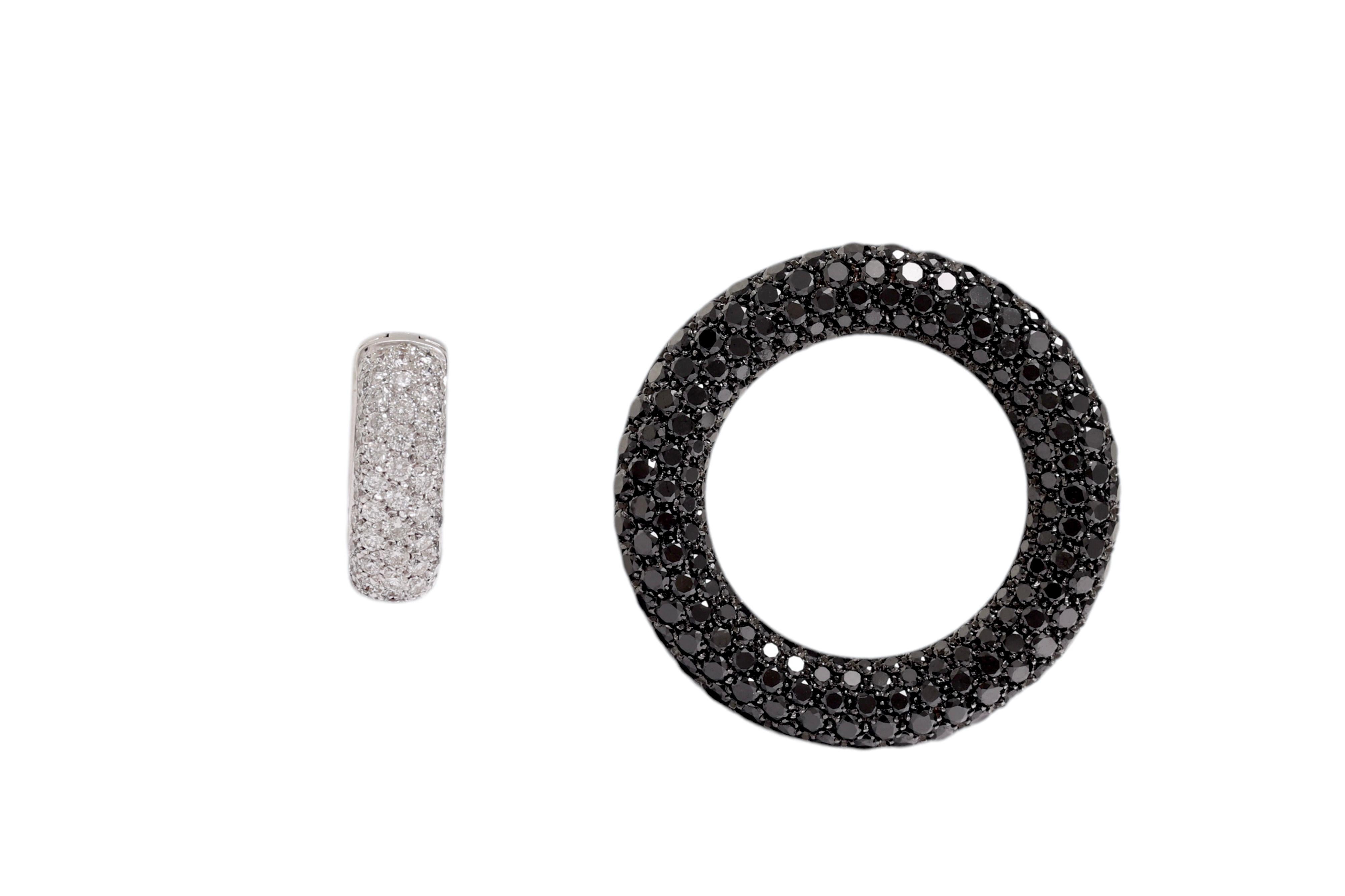 Collar Crivelli 18 Kt, 6.46 Ct  Diamantes blancos y negros en venta 5
