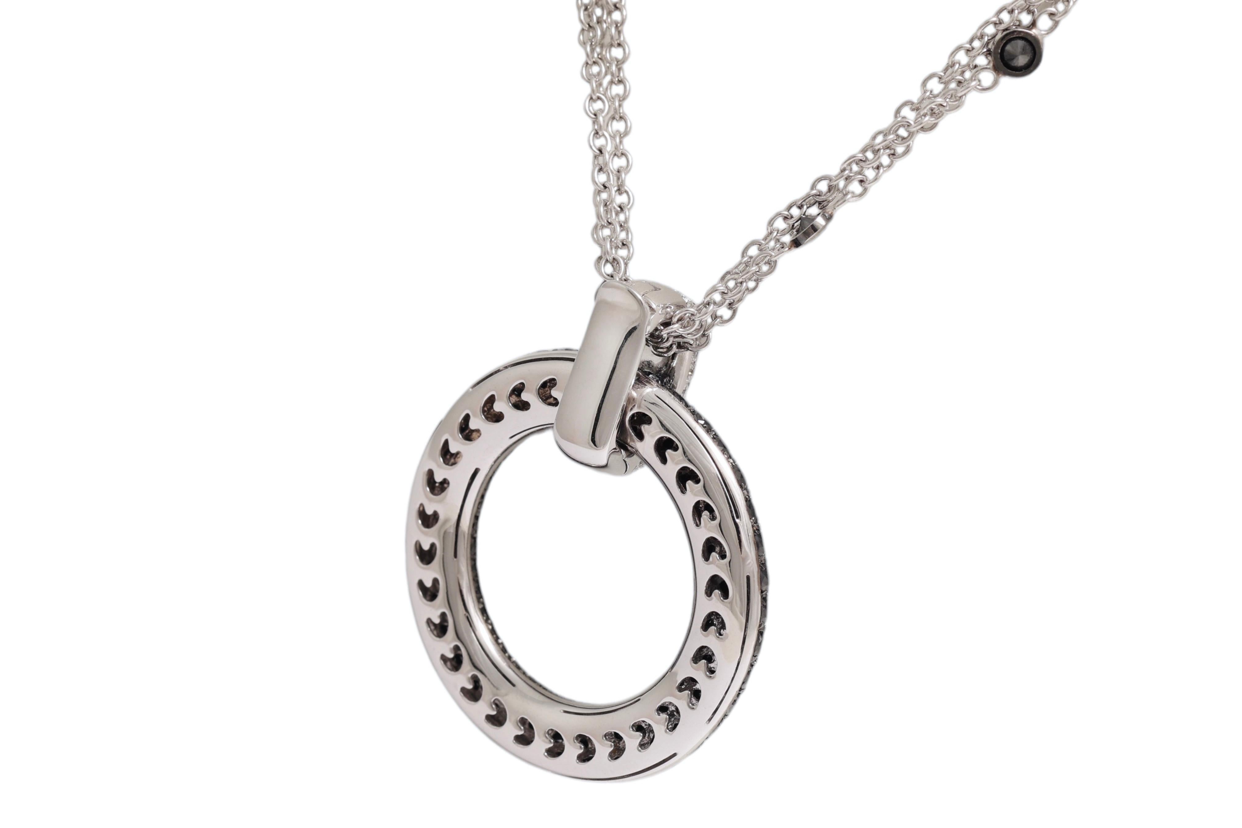 Collar Crivelli 18 Kt, 6.46 Ct  Diamantes blancos y negros en venta 7