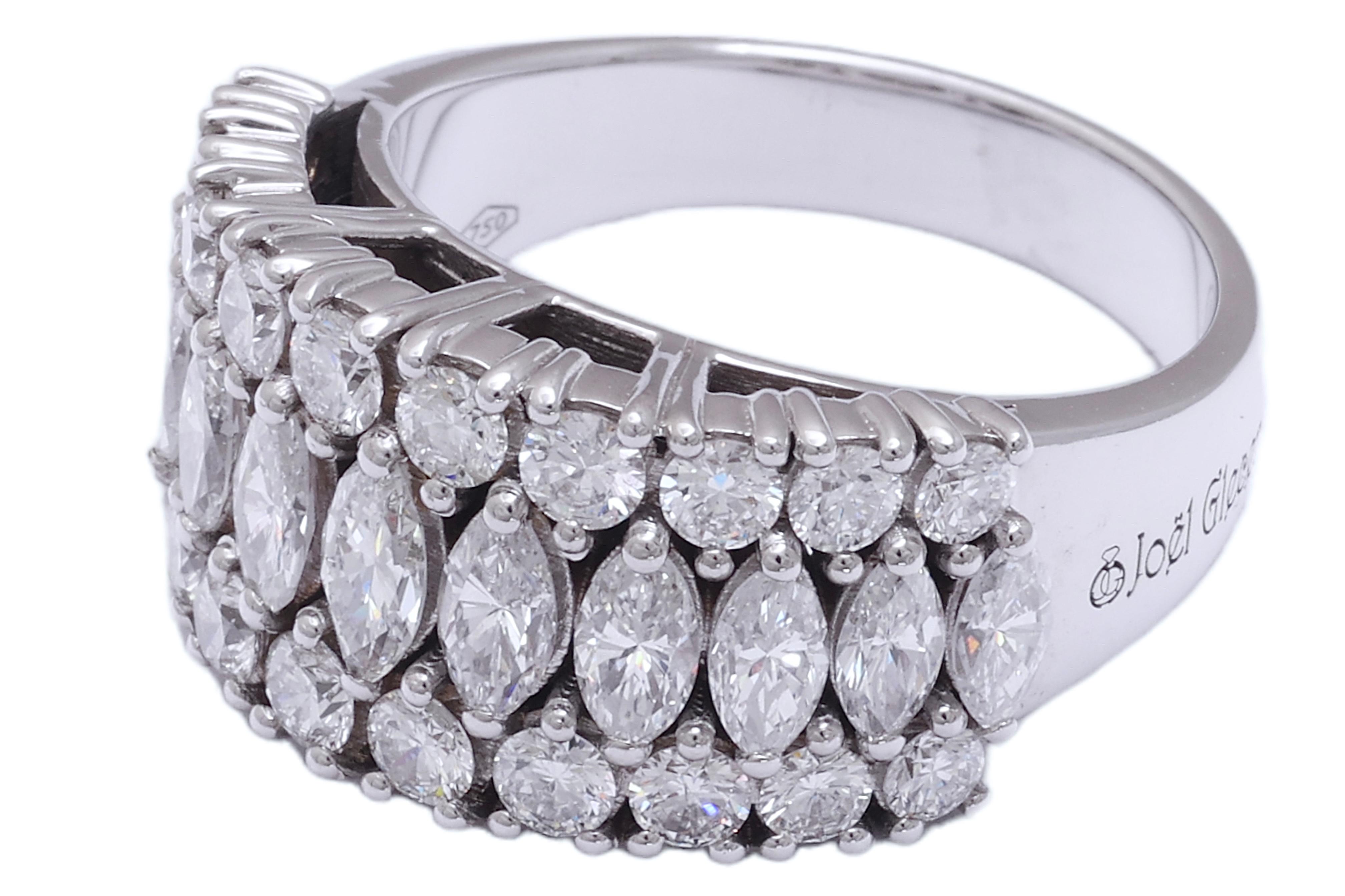 18 kt. Eleganter und luxuriöser Ring mit 2,60 ct. Diamant im Marquise- und Brillantschliff im Angebot 5