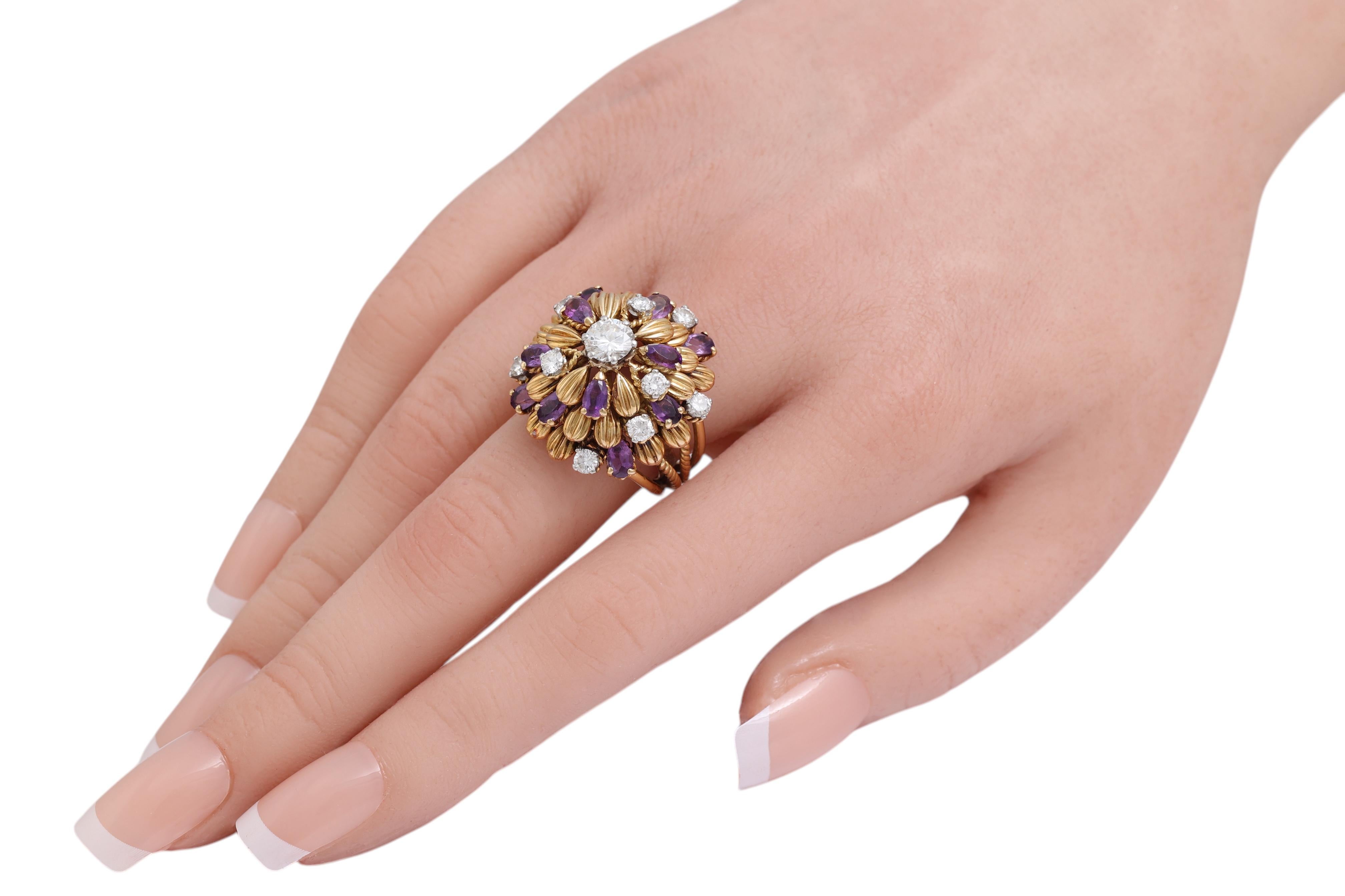 18 Kt Gold 1.7 Ct Loupe Clean Diamonds & Amethyst Ring with French Hallmarks For Sale 4