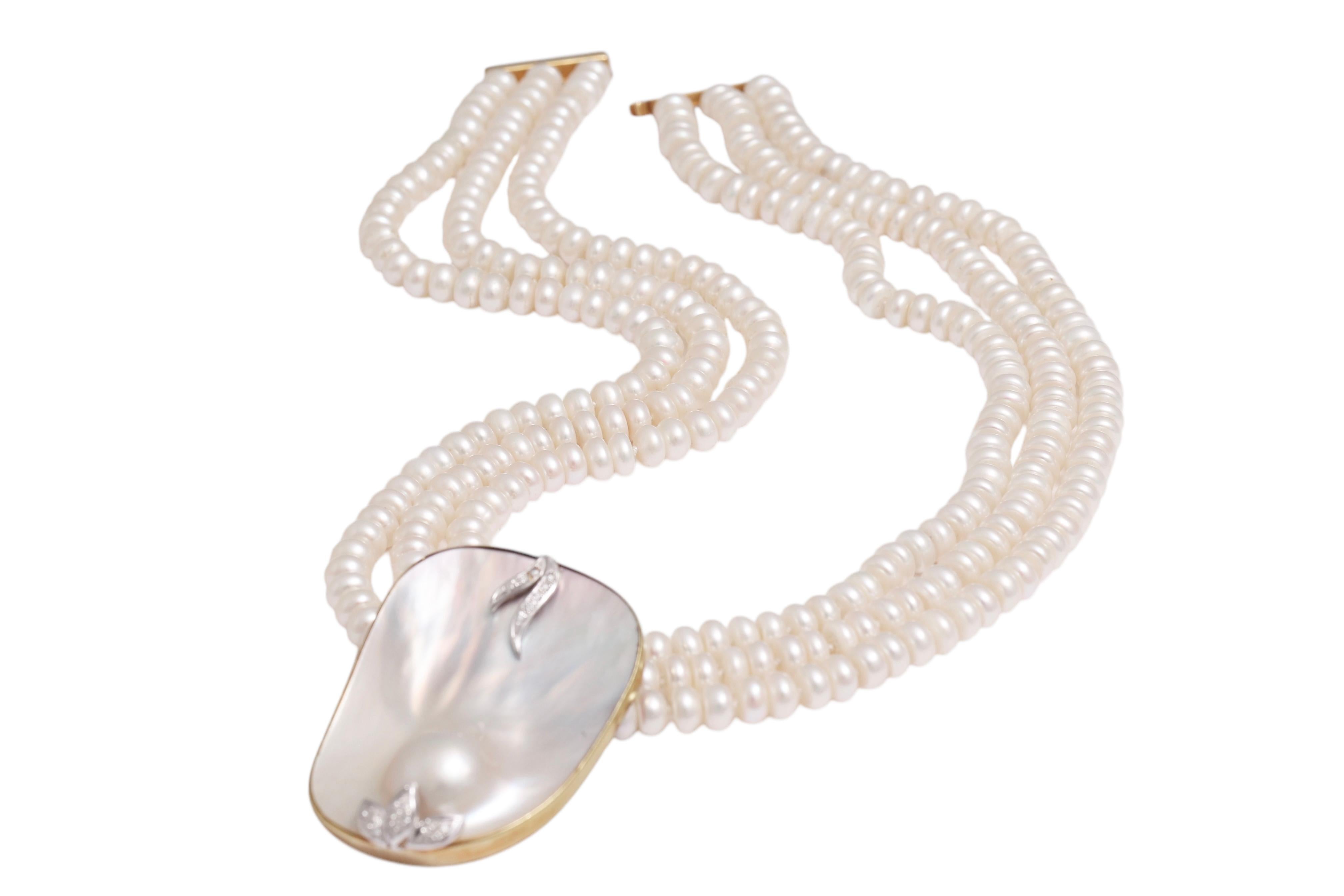 Collier/pendentif en or 18 carats à 3 rangs de perles, or et diamants, unique en son genre en vente 10
