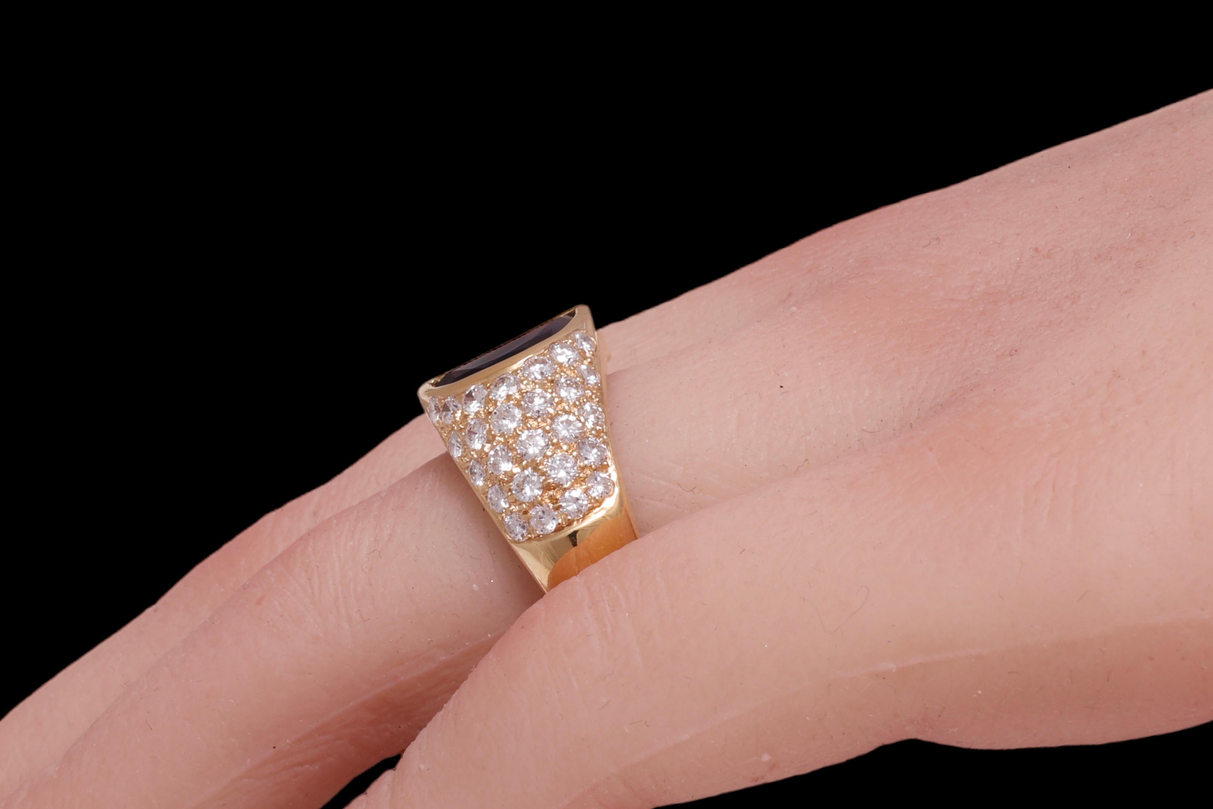 18 kt. Gold Adler Genèva Set Necklace & Ring Sapphire, Diam, Estate Sultan Oman  For Sale 4