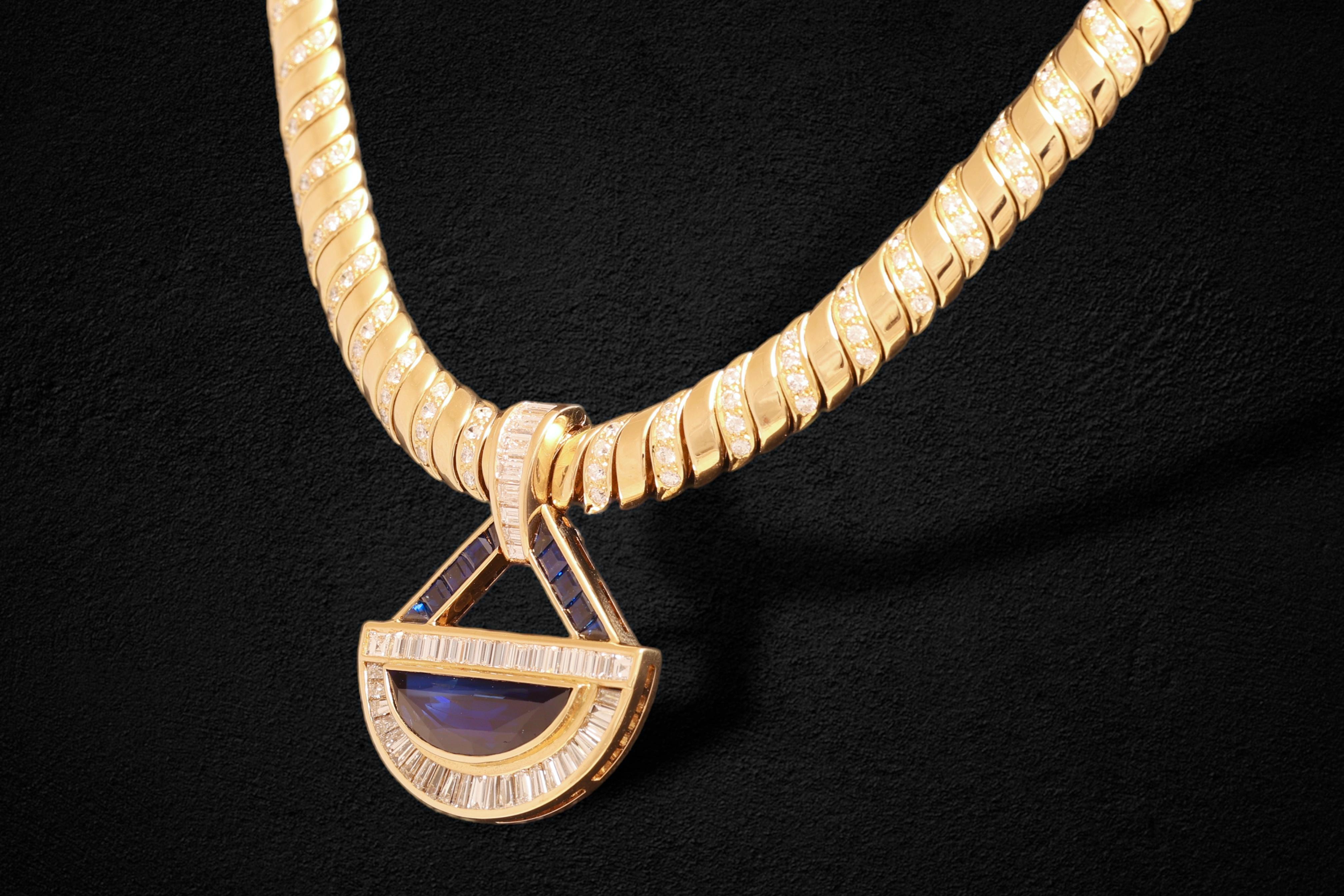 Half Moon Cut 18 kt. Gold Adler Genèva Set Necklace & Ring Sapphire, Diam, Estate Sultan Oman  For Sale