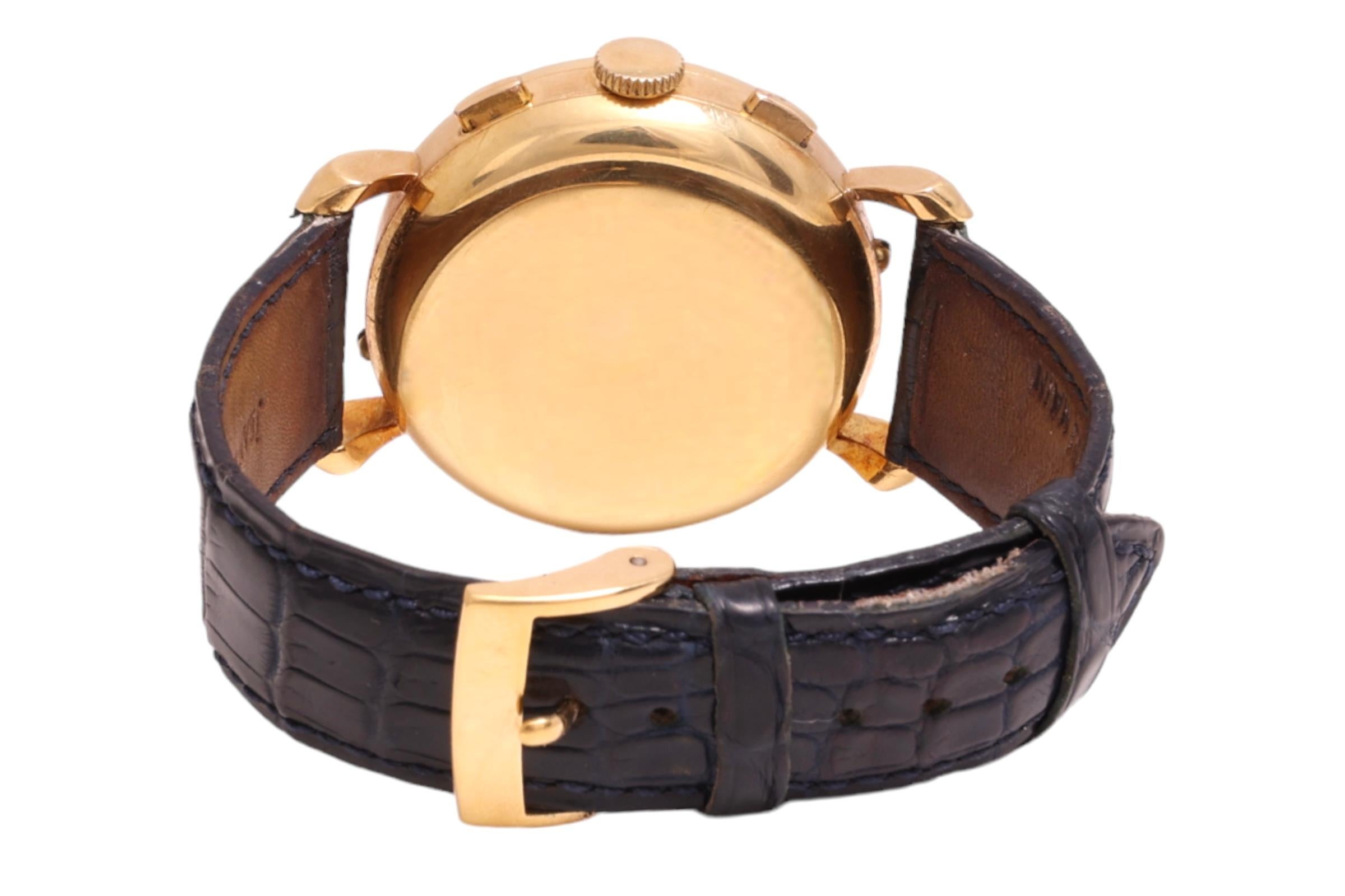 18 Kt Gold Angelus Chronodate Triple Date Jumbo 38mm Chronograph Wrist Watch For Sale 1