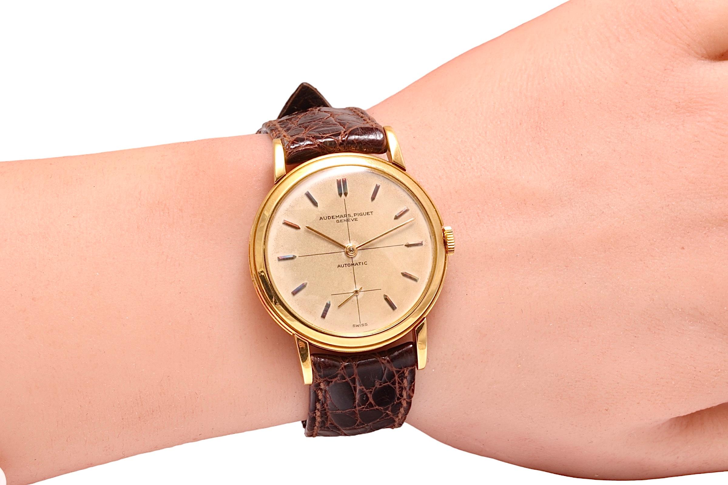 18 Kt Gold Audemars Piguet Cal K2070 Wrist Watch Collectors Automatic For Sale 1