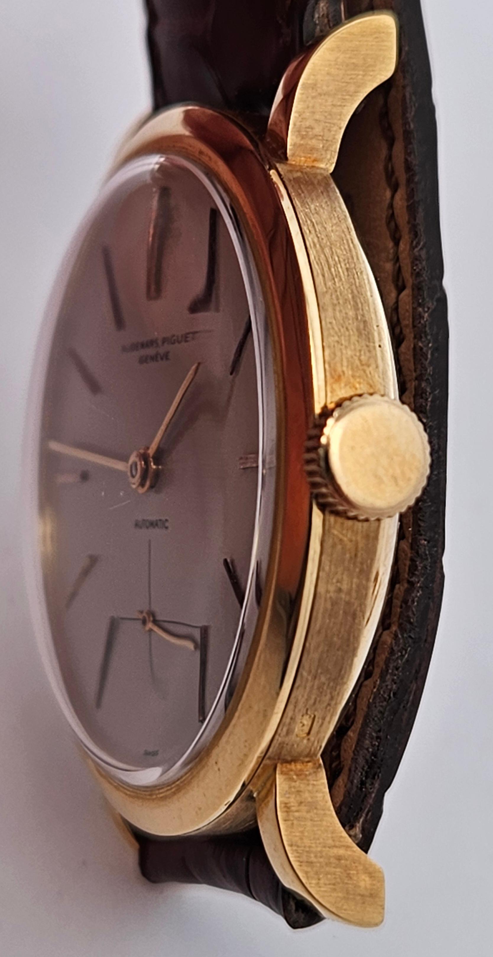 18 Kt Gold Audemars Piguet Cal K2070 Wrist Watch 6