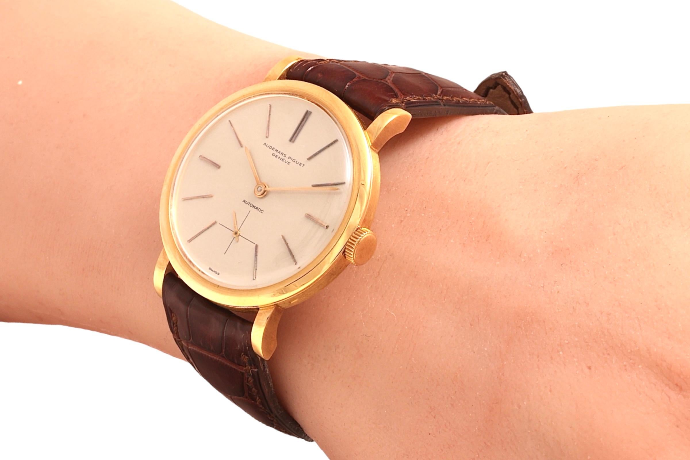 18 Kt Gold Audemars Piguet Cal K2070 Wrist Watch 3