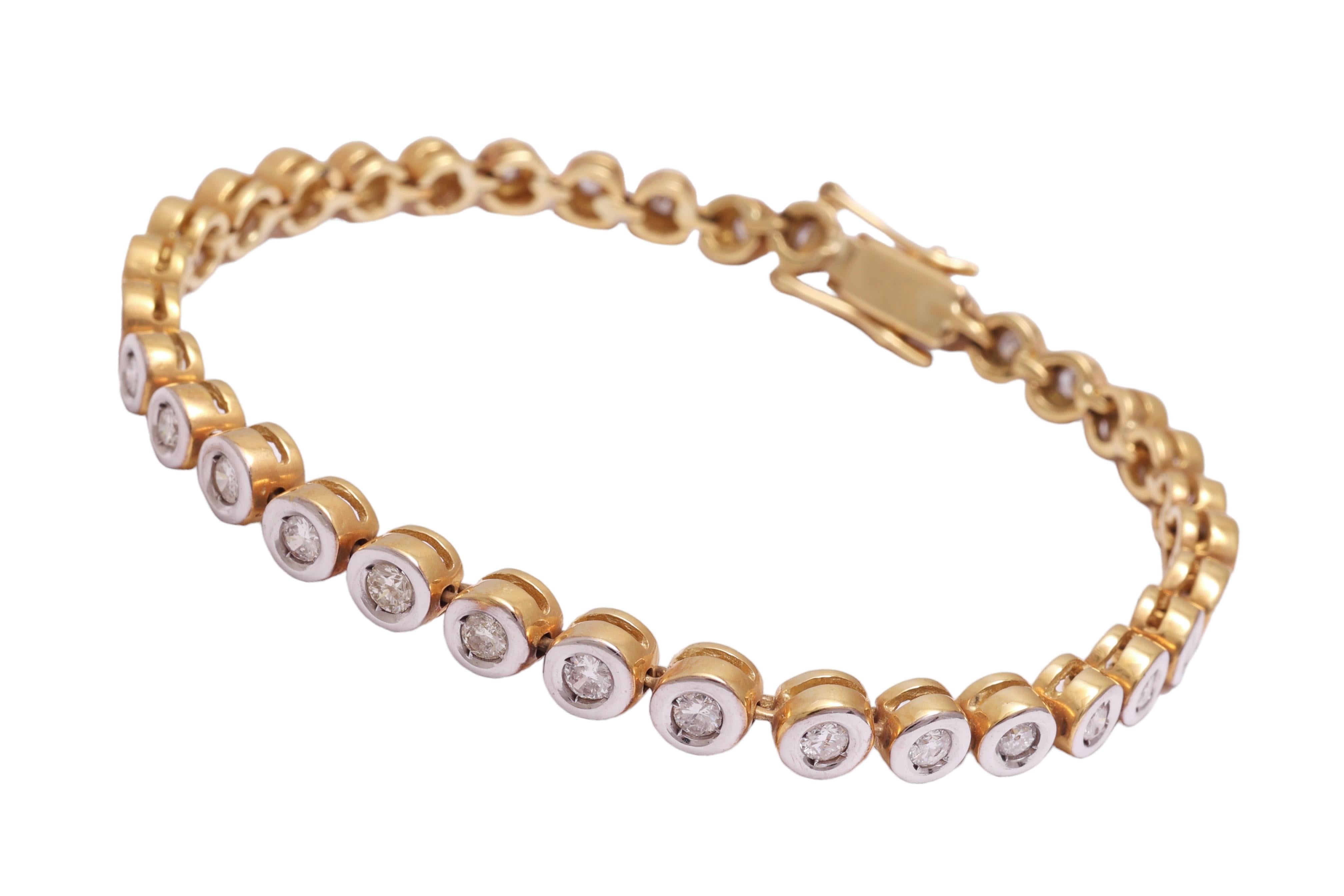 Artisan 18 kt. Bracelet tennis bicolore en or de 3,75 carats Diamants en vente