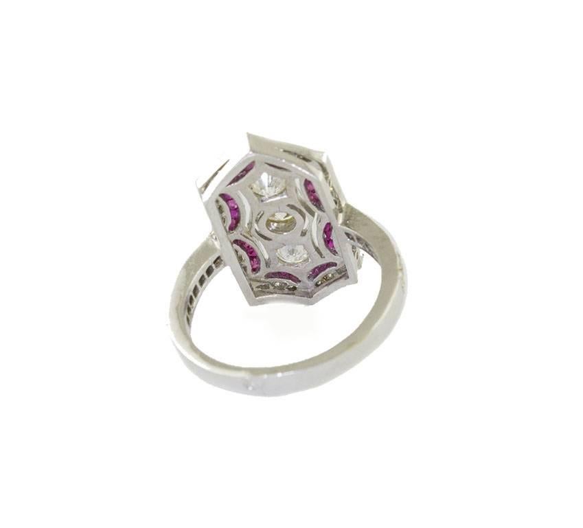 Mixed Cut 18 kt White Gold Diamonds Rubies Fashion Ring For Sale