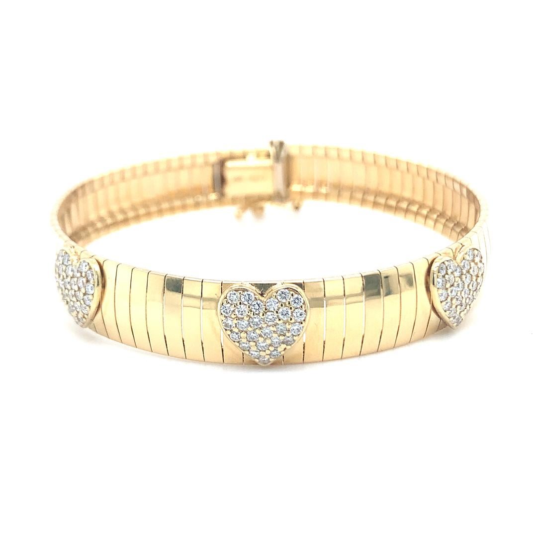 Women's 18 Kt gold diamond bracelet For Sale
