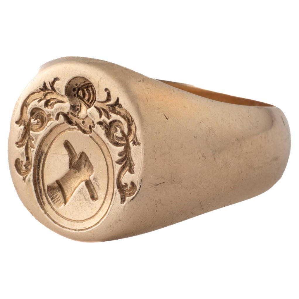18 kt Gold French Raised Arm Signet Ring