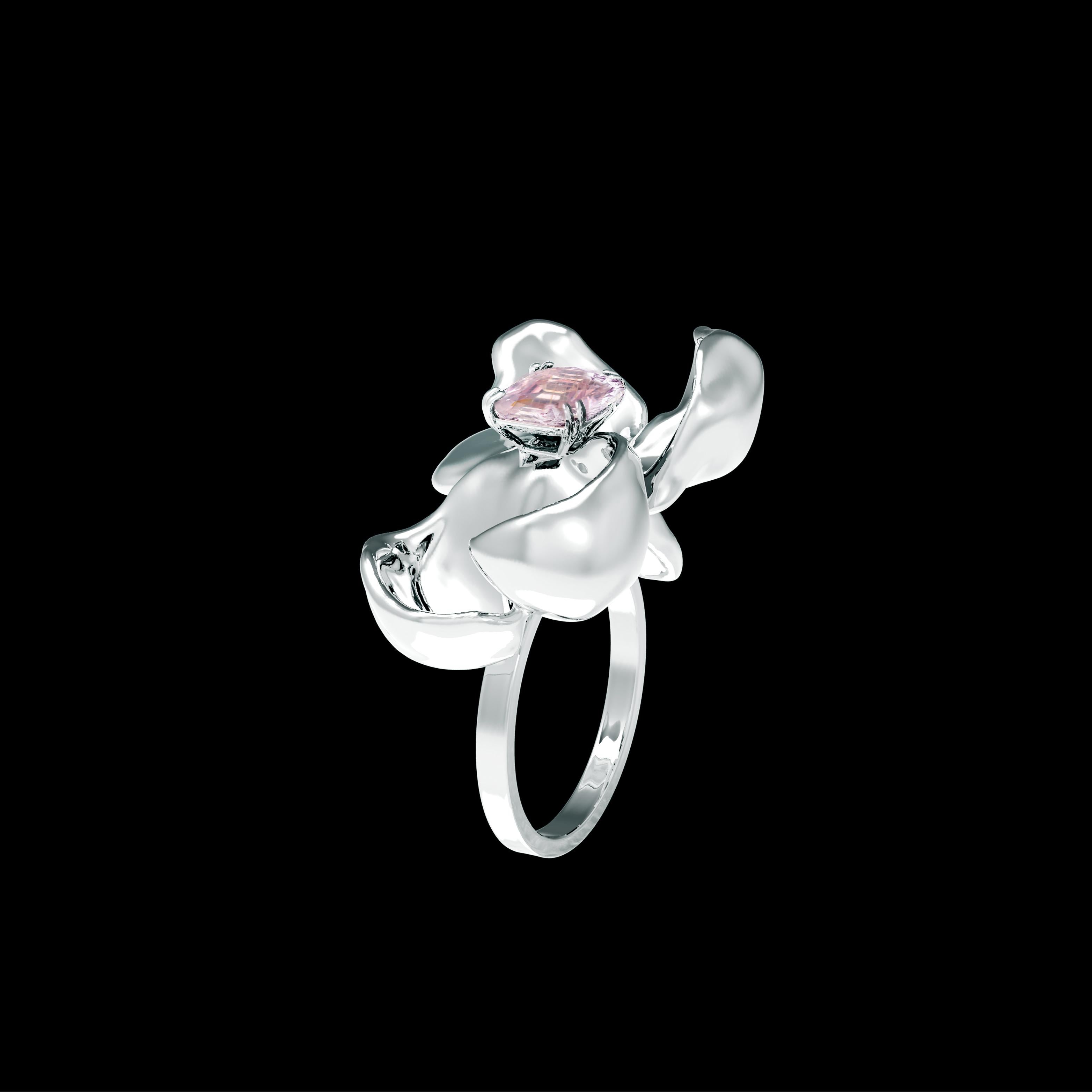 Eighteen Karat White Gold GRS No Heat Padparadscha Sapphire Contemporary Ring  For Sale 2