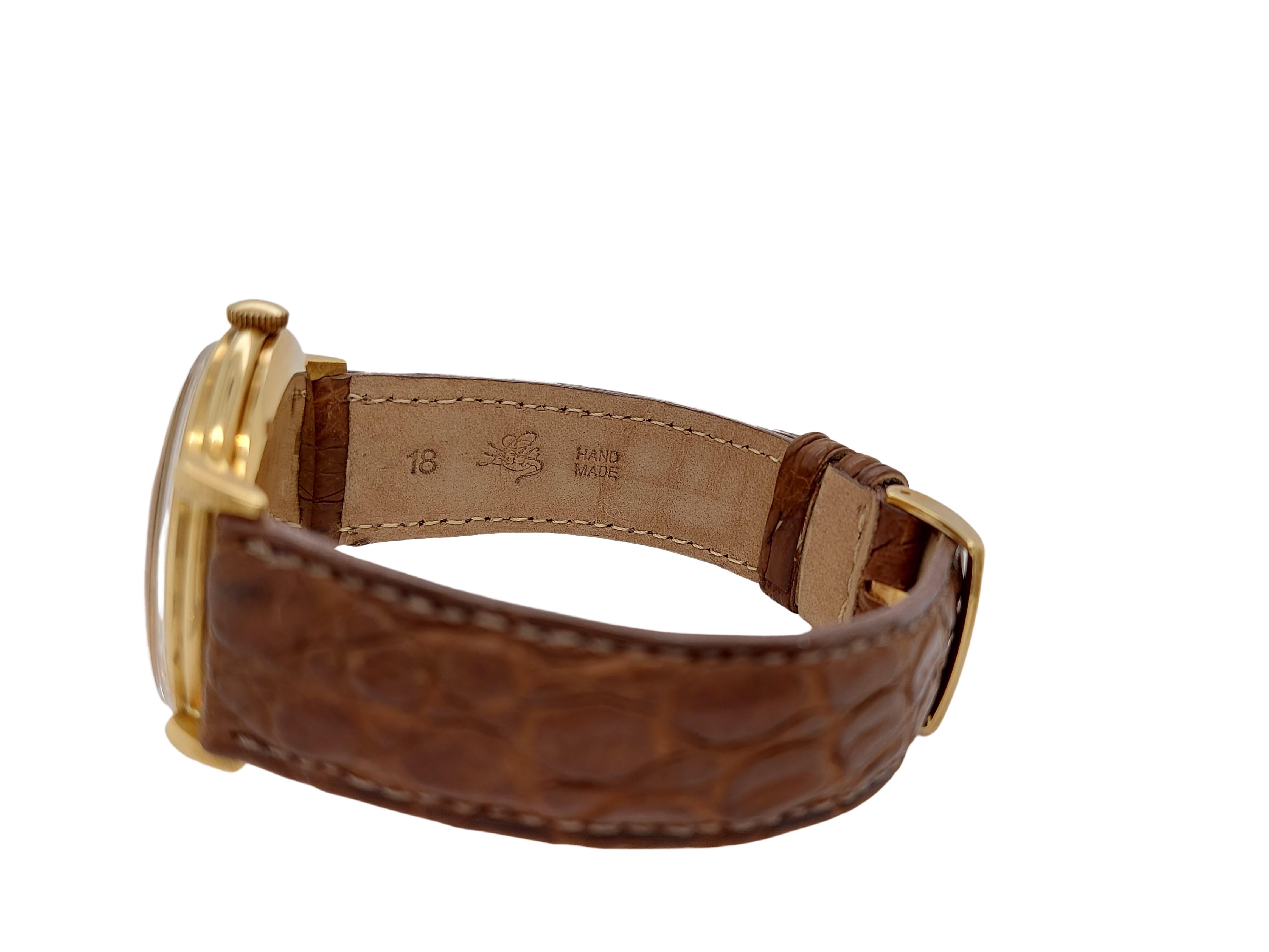 Montre-bracelet IWC calibre 88 à remontage manuel Calatrava en or 18 carats en vente 12