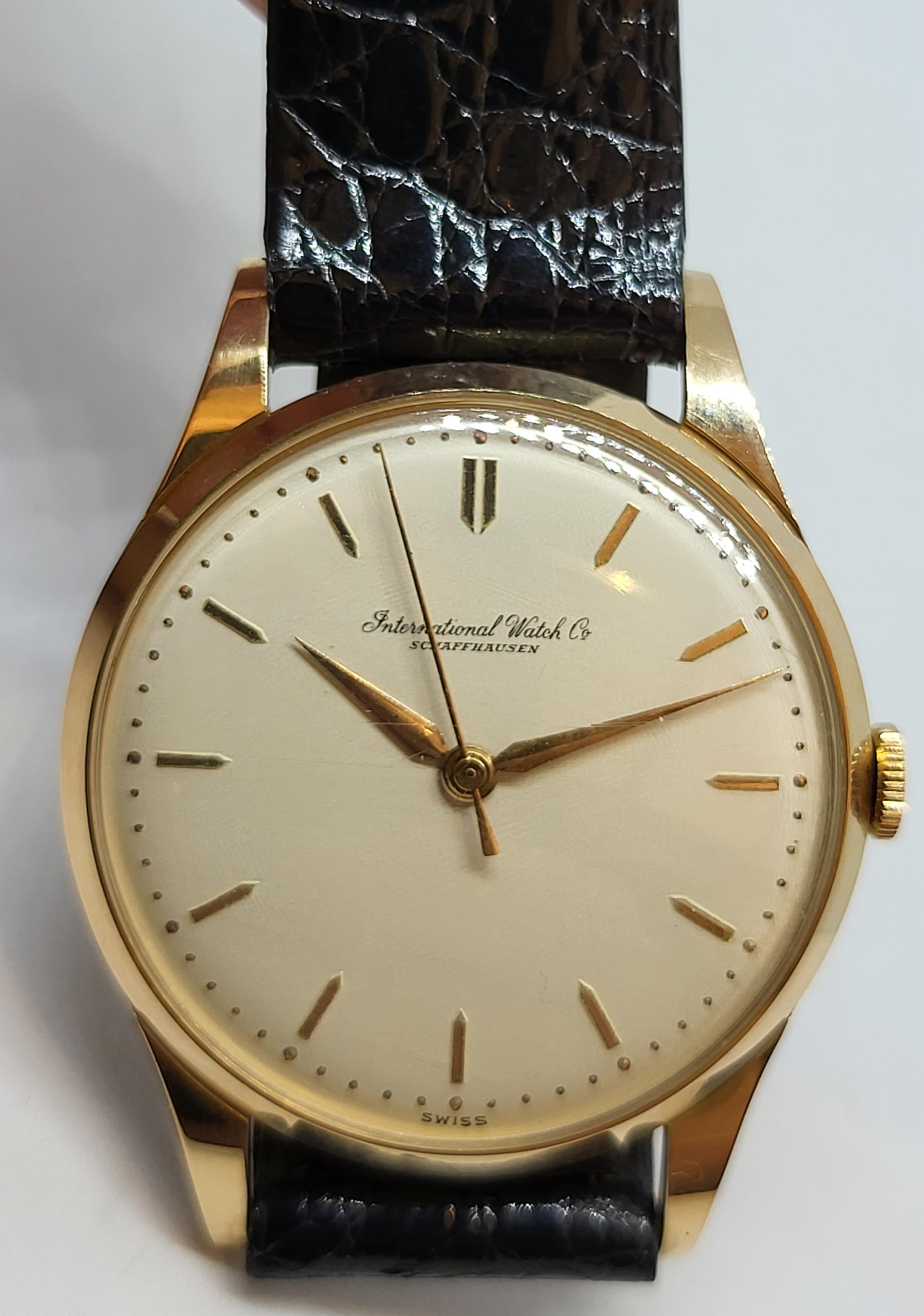 18 Karat Gold IWC Armbanduhr Kaliber 89, Calatrava für Damen oder Herren im Angebot
