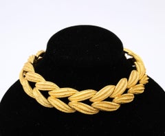 Textured Leaf  Form Necklace 18K Gold