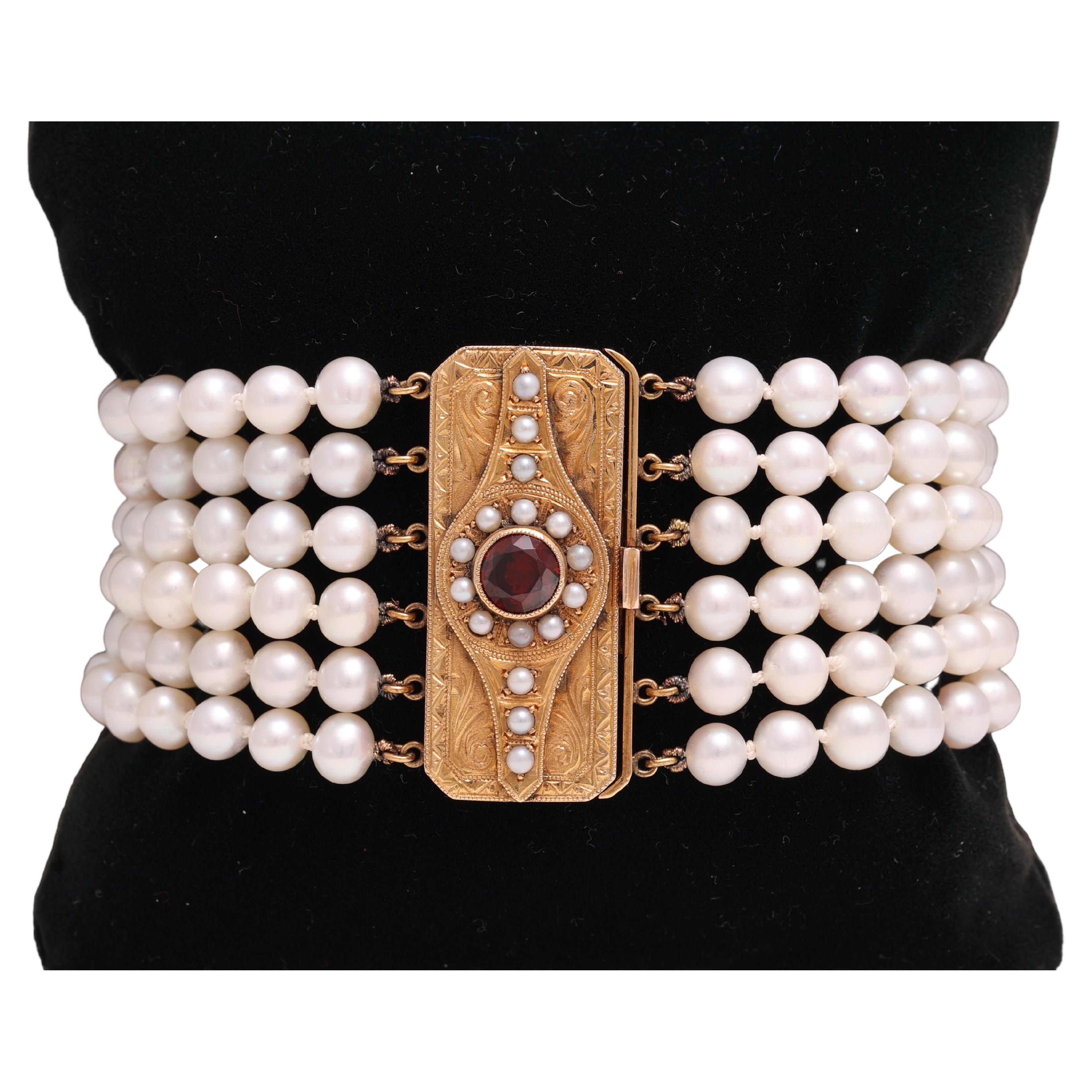 18 Karat Goldschloss, Armband mit 6 Reihen Akoya-Perlen und Art déco-Armband  1ct. Granat  im Angebot