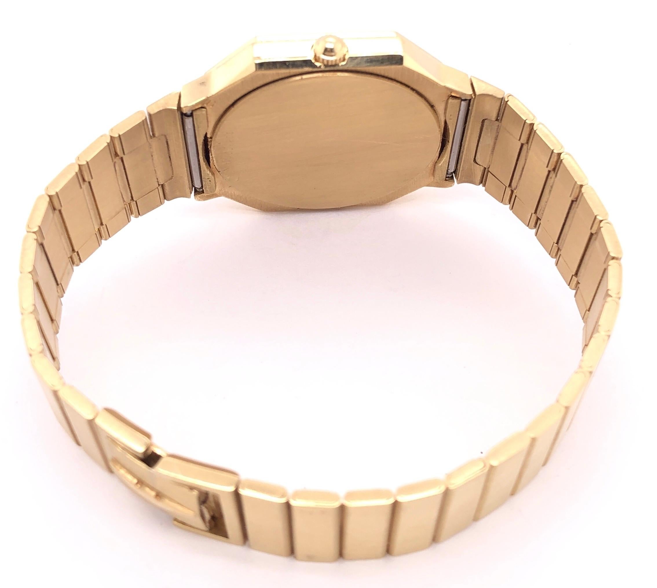 18 Karat Gold Longines Octagon Quartz Men's Dress Watch with 18 Kt Gold Bracelet 6