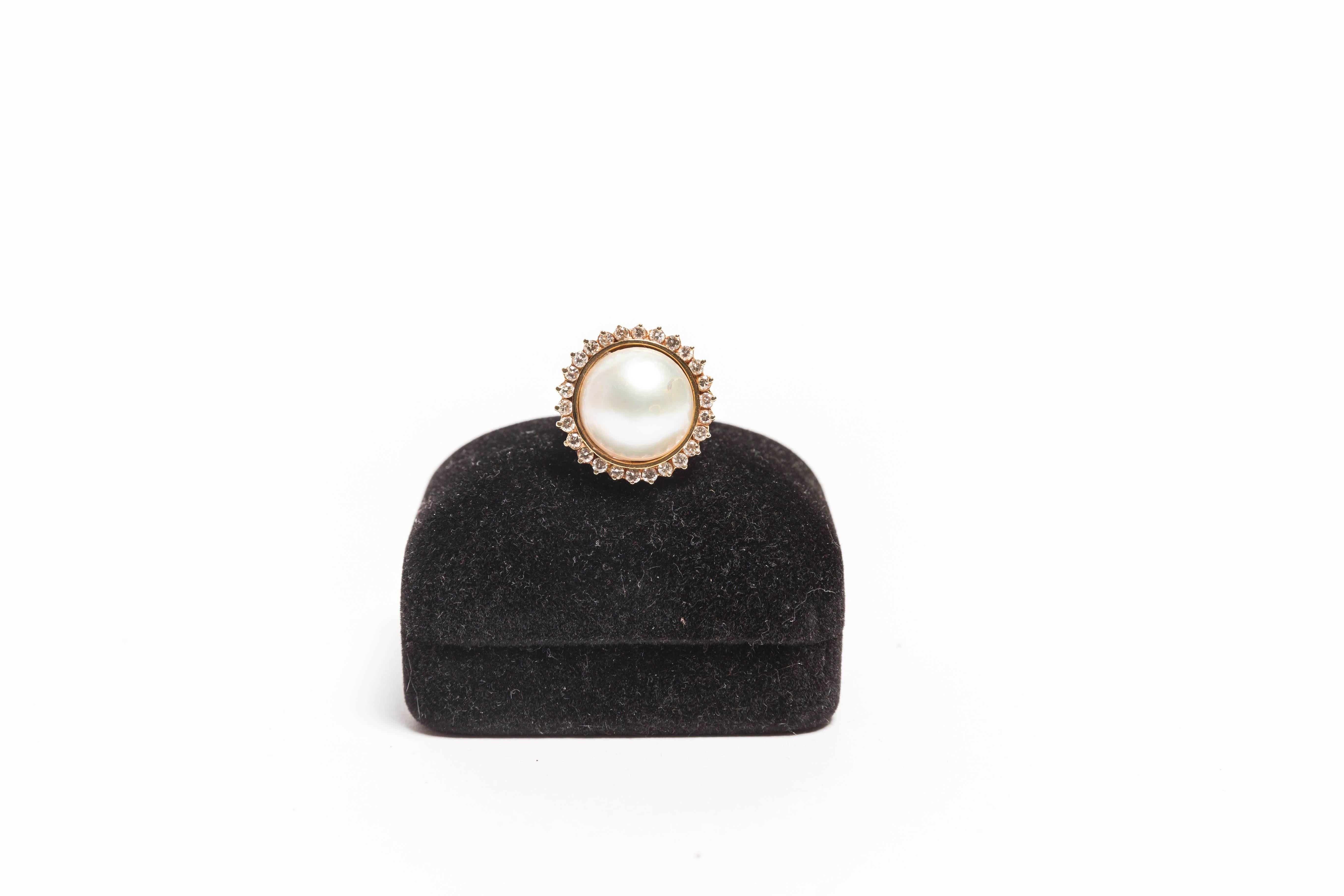 18 Kt Gold Mabe Pearl and Diamond Cocktail Ring  1