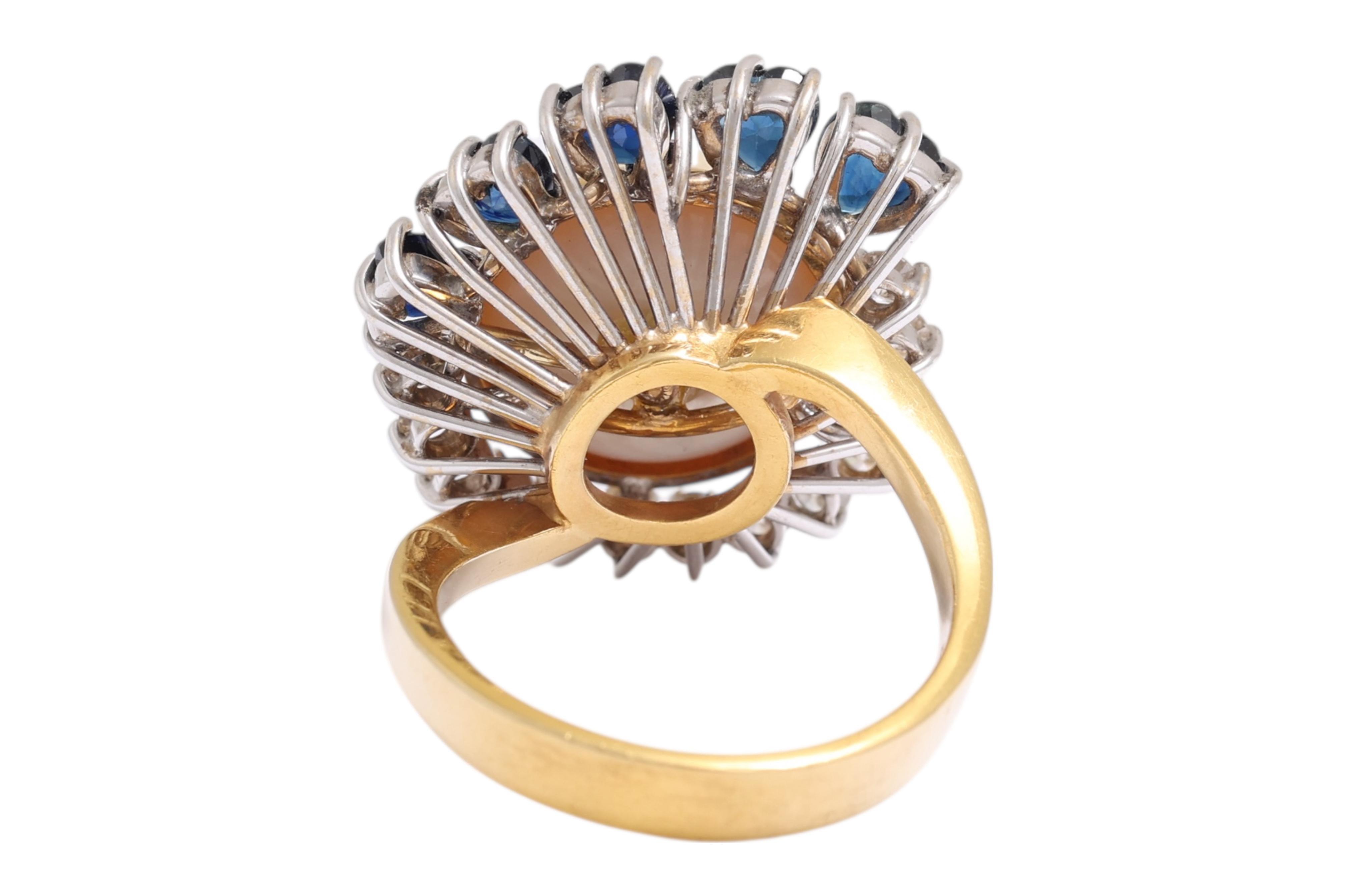 Bague en or 18 Kt perle de marbre, diamants et saphirs en forme de coeur en vente 4