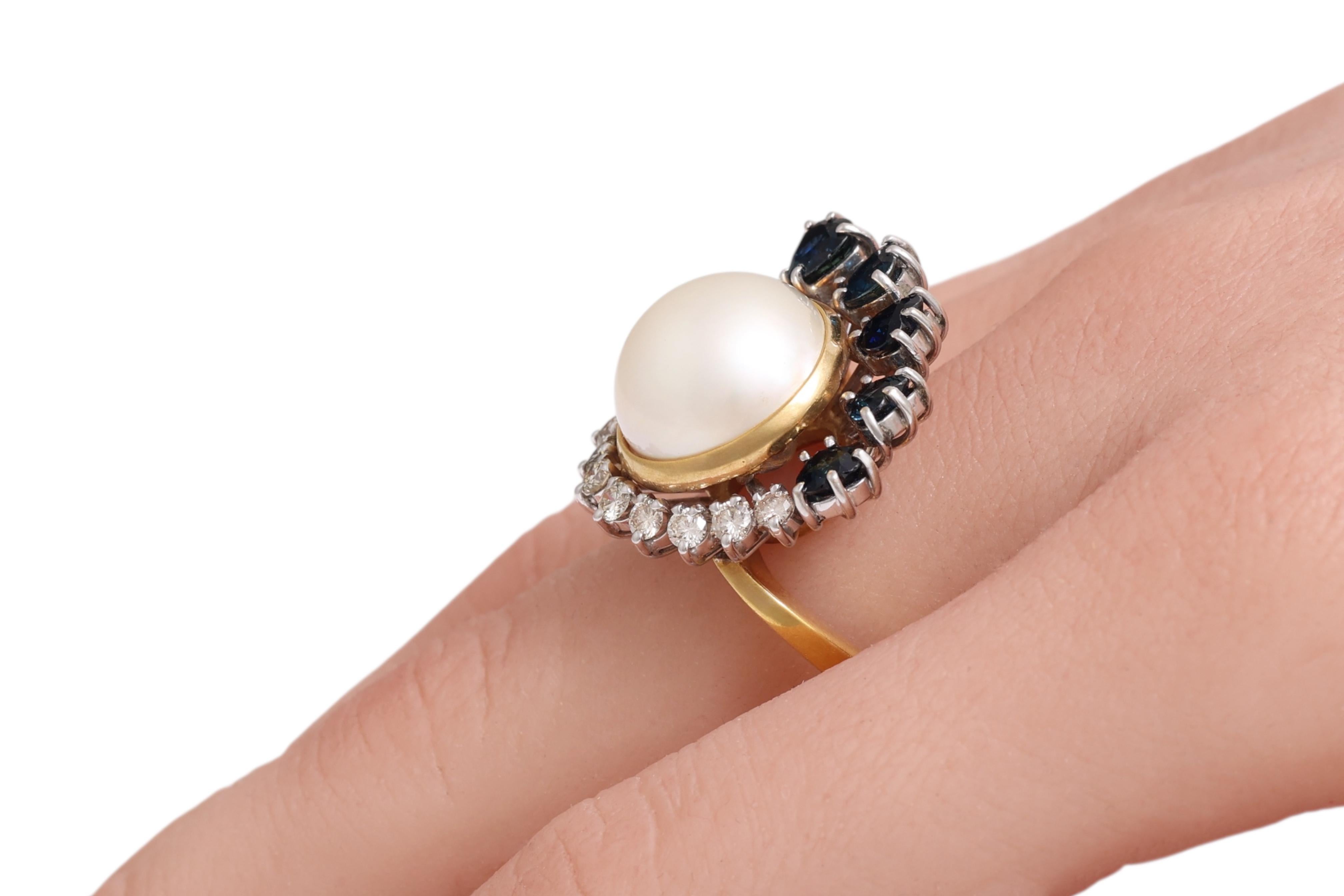 Bague en or 18 Kt perle de marbre, diamants et saphirs en forme de coeur en vente 6
