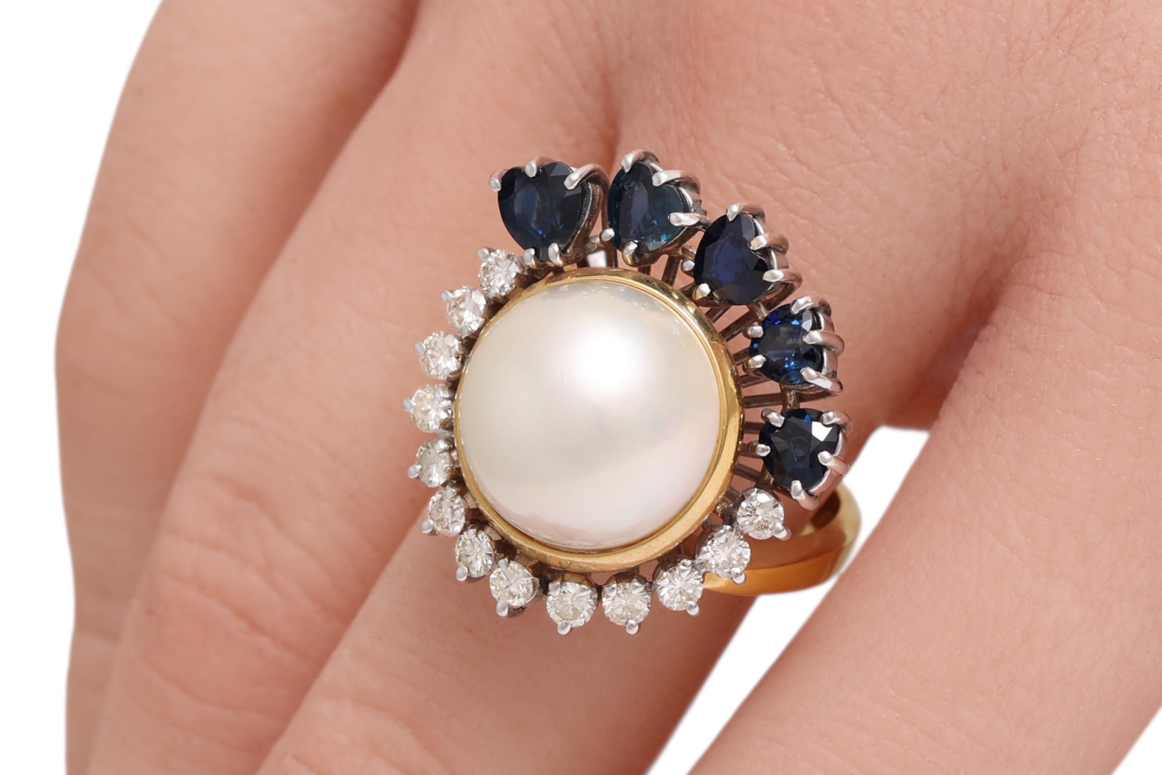 Bague en or 18 Kt perle de marbre, diamants et saphirs en forme de coeur en vente 7