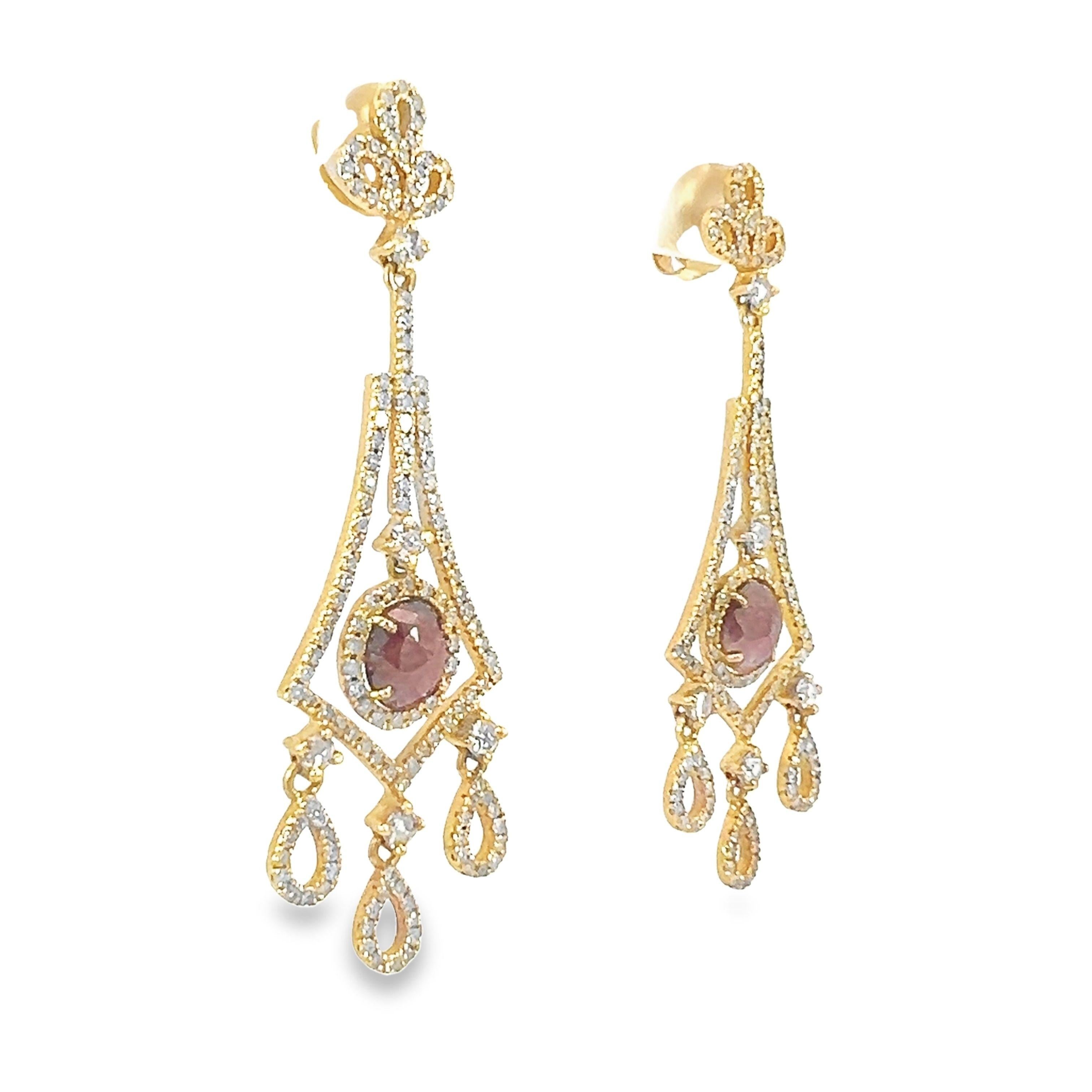 Orecchini con diamanti naturali in oro 18 carati In condizioni Nuovo in vendita a New York, NY