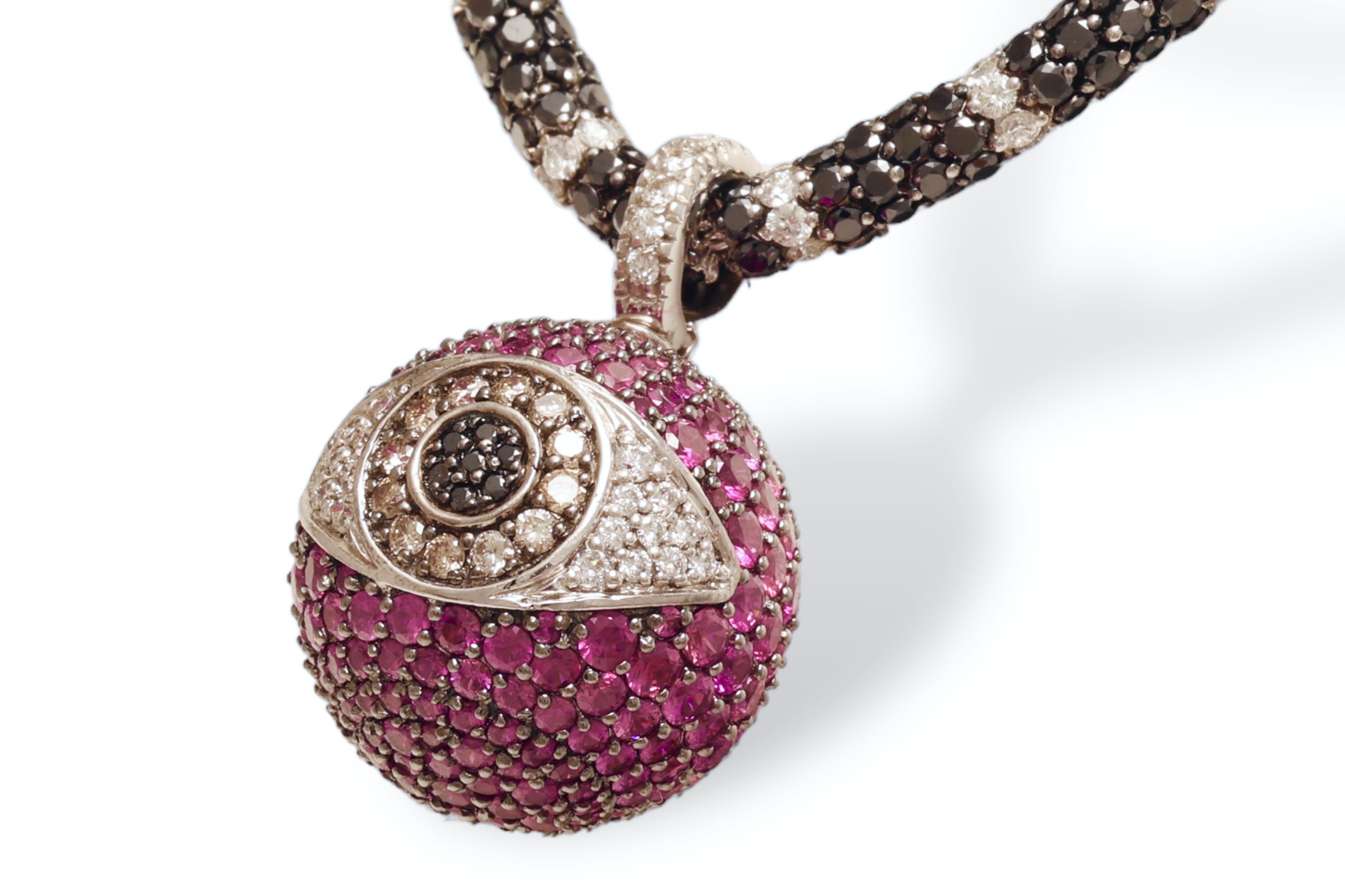 Brilliant Cut 18 Kt Gold Necklace & Pendant With 30 ct. Black & White Diamonds & Rubies For Sale