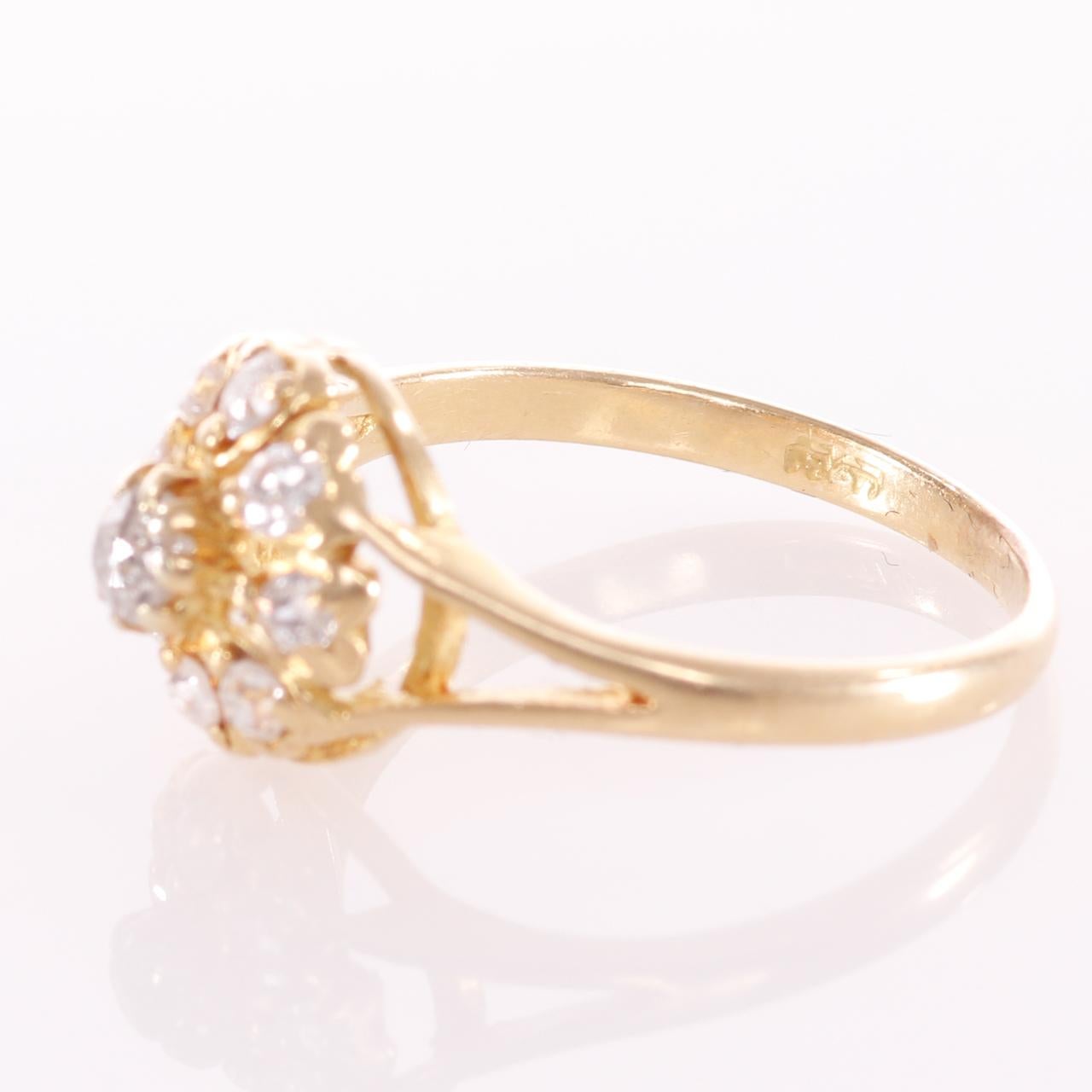 18 Kt Gold Old Cut 0.45ct Diamond Ring In Good Condition For Sale In Nottingham, GB