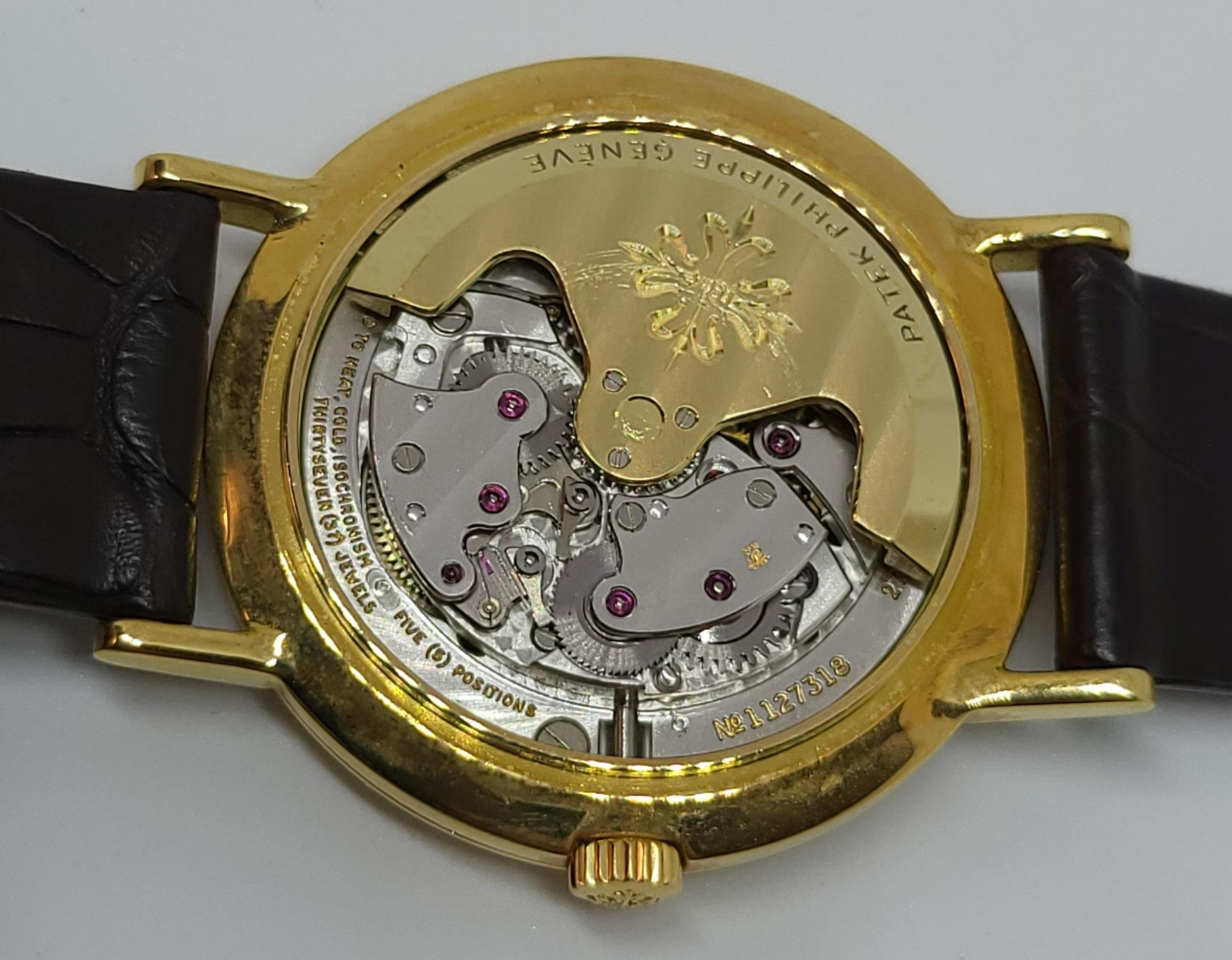 Patek Philippe Montre-bracelet associée million dollars en or 18 carats Réf. 3565 en vente 2