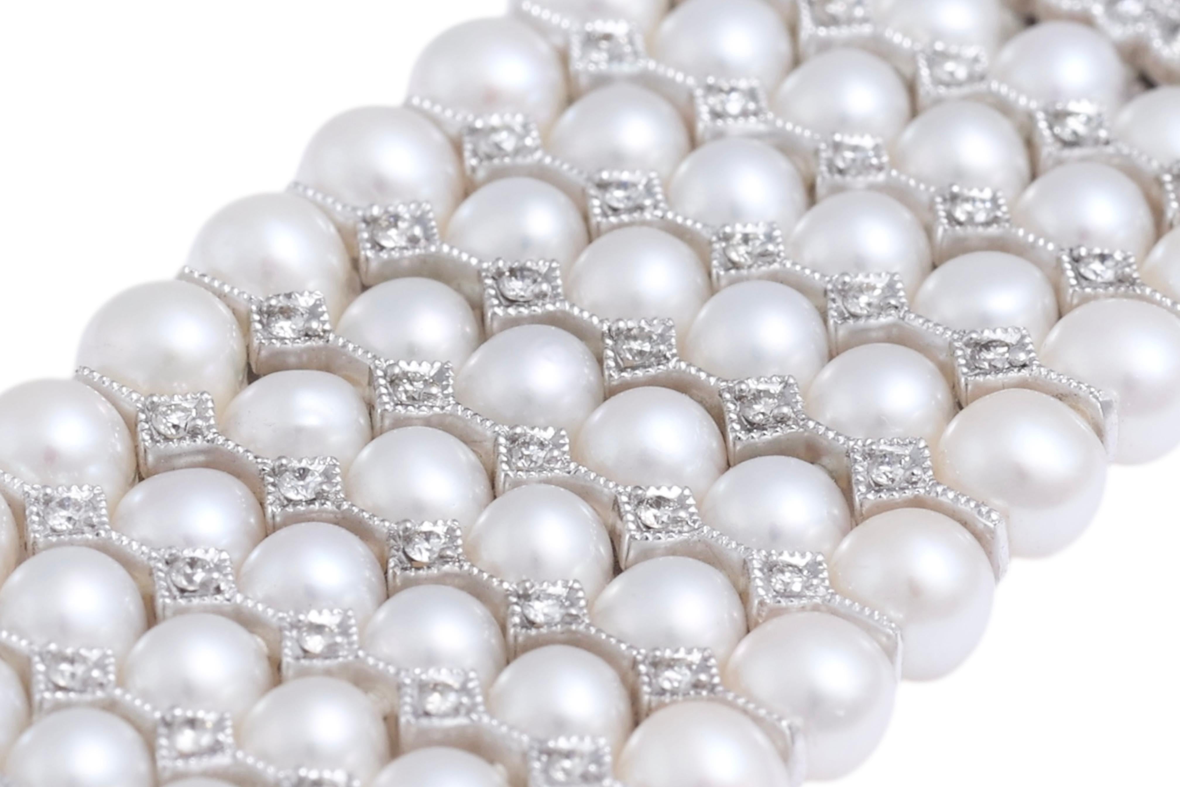 Bracelet en or 18 carats, perles et diamants, pièce d'art extrêmement raffinée en vente 3