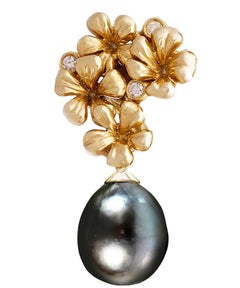 Tahitian Black Pearls Eighteen Karat Yellow Gold Drop Earrings with Diamonds