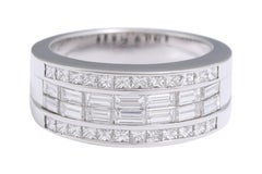 18 Kt Gold Princess & Baguette Cut Diamonds Alliance Engagement Ring