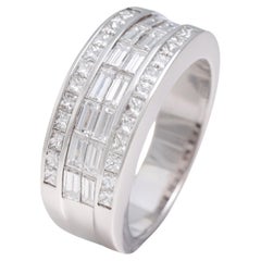 18 Kt Gold Princess & Baguette Cut Diamonds Alliance Engagement Ring