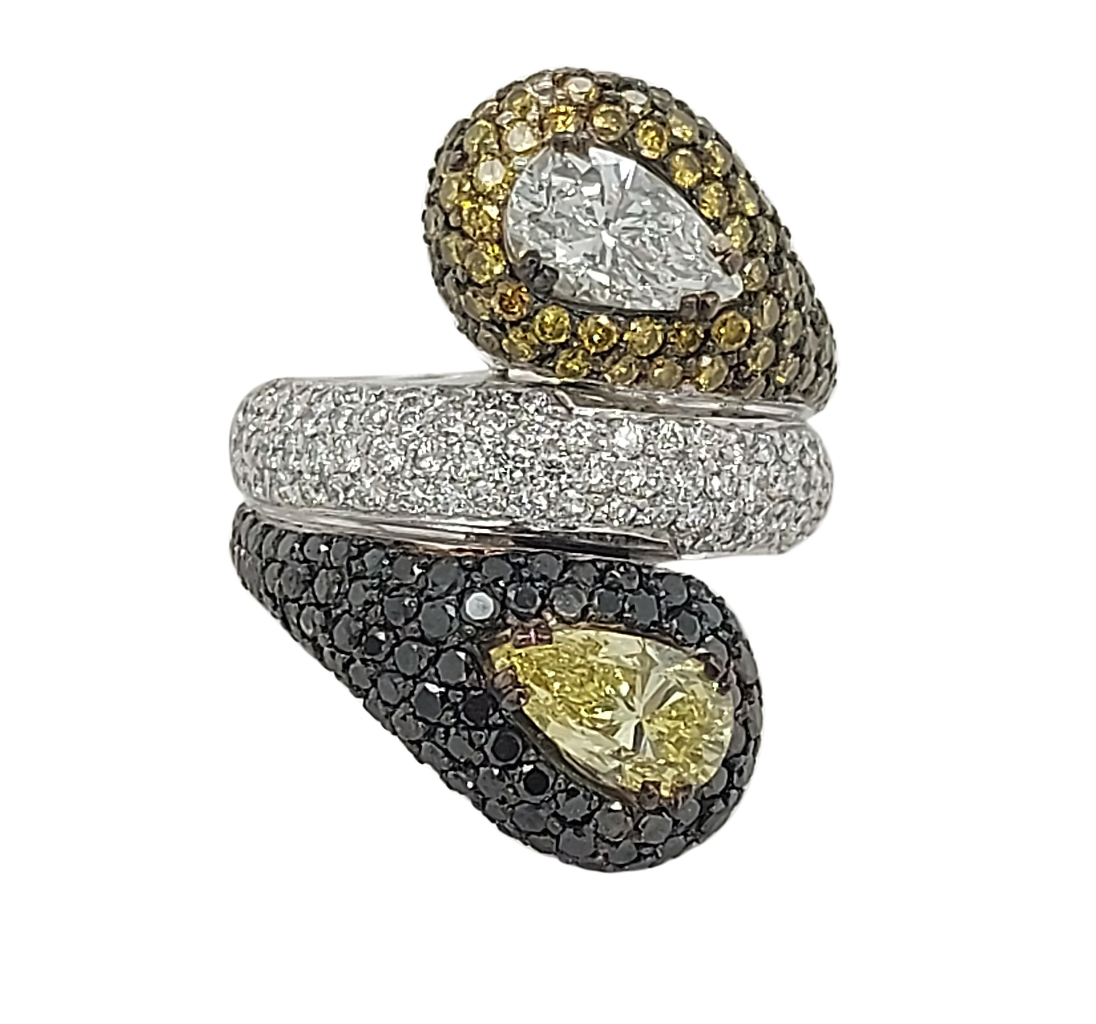  18 kt Gold Ring Diamonds Pears Yellow & White, Black & Cognac Diamonds

Exclusive and 1 of a kind ,made in our atelier in Antwerp with our logo inside.

Diamonds: Ps 1.24 Ct Fancy Intense Yellow ,White PS 1.14 Ct E VS1 + circa 3.31 carat brilliant
