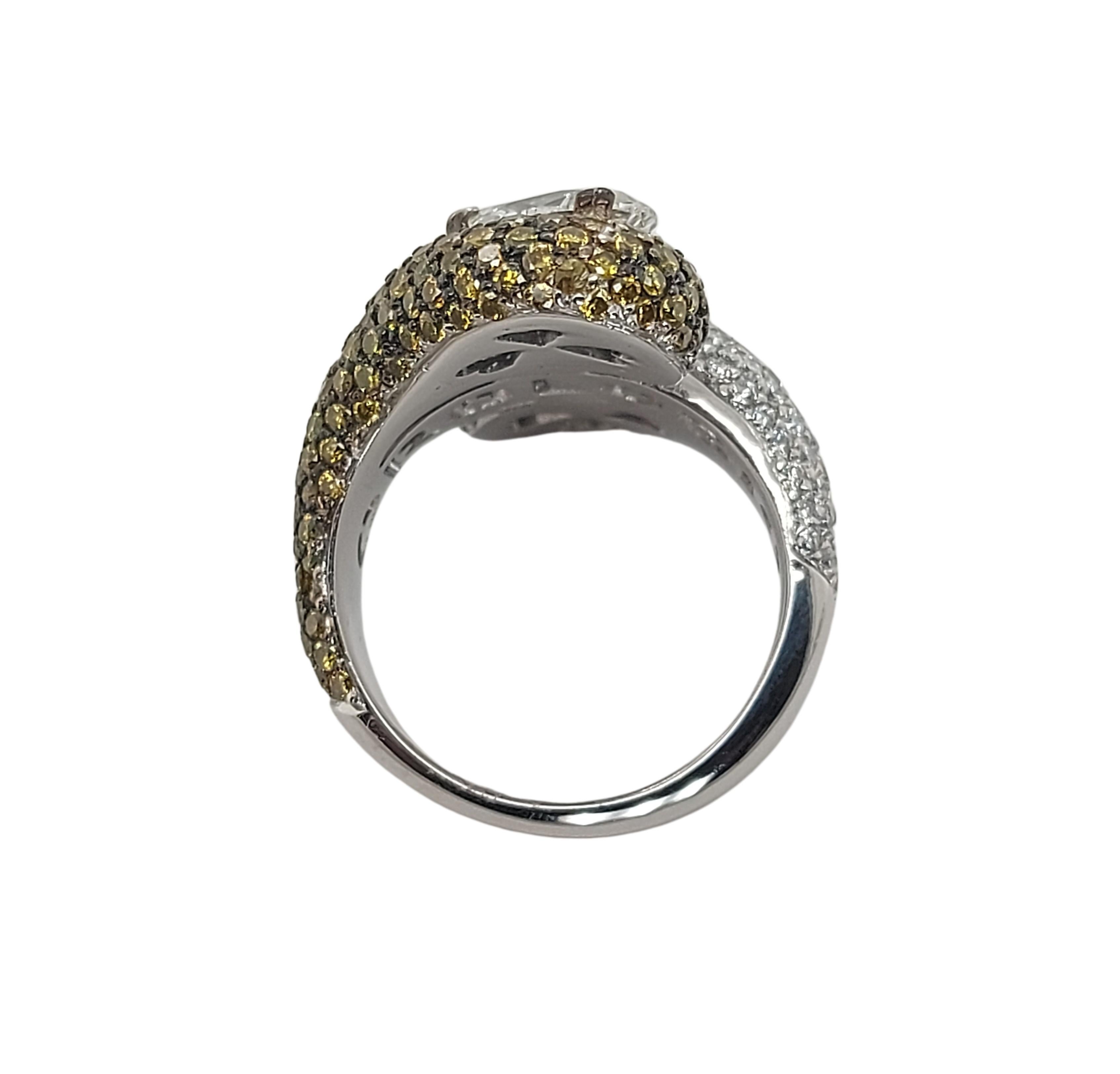 18 Kt Gold Ring Diamonds Pears F.Intense Yellow & White, Black & Cognac Diamonds For Sale 2