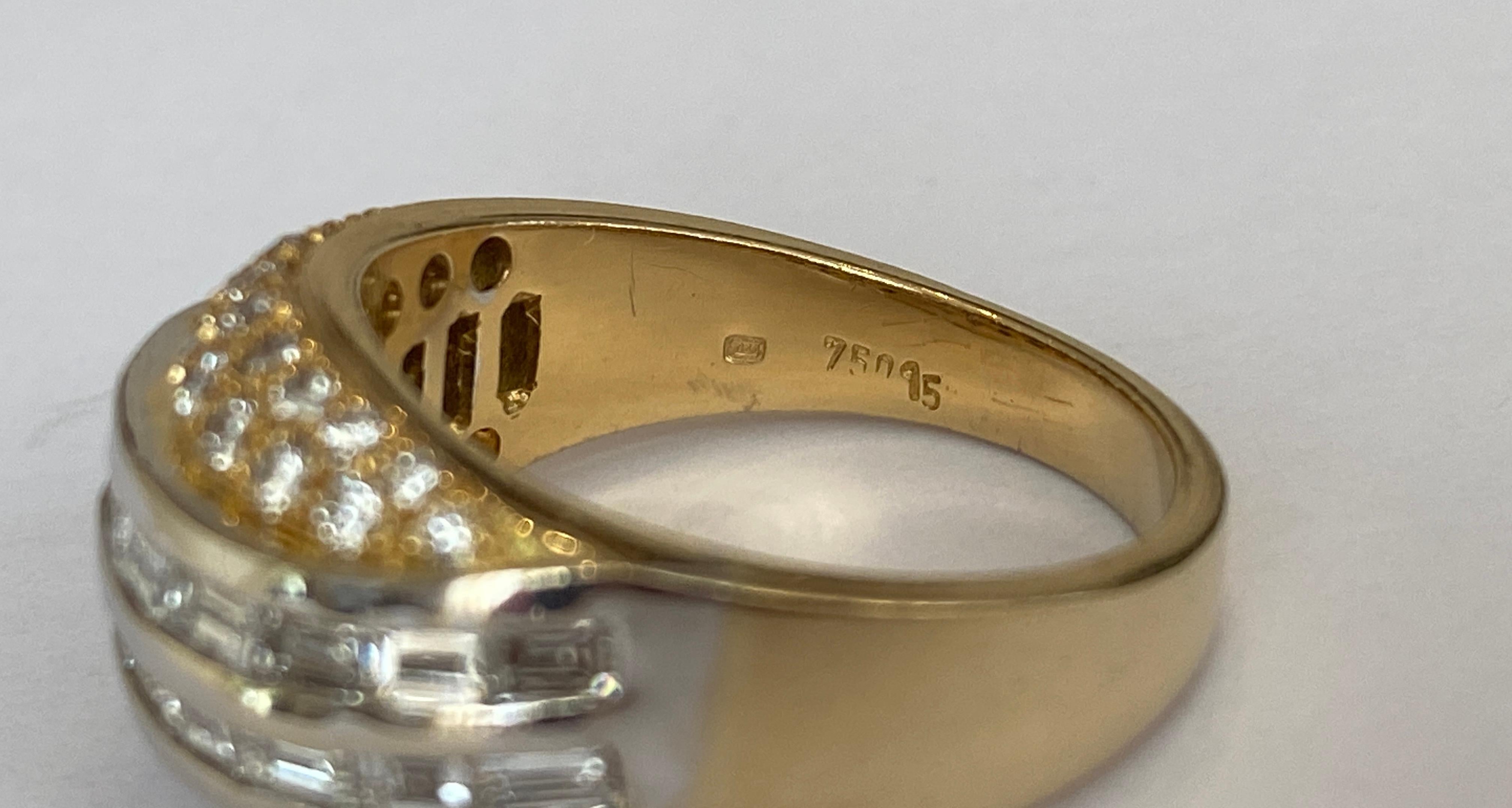 18 Kt. Gold Ring with 2.02 Ct Diamond For Sale 3