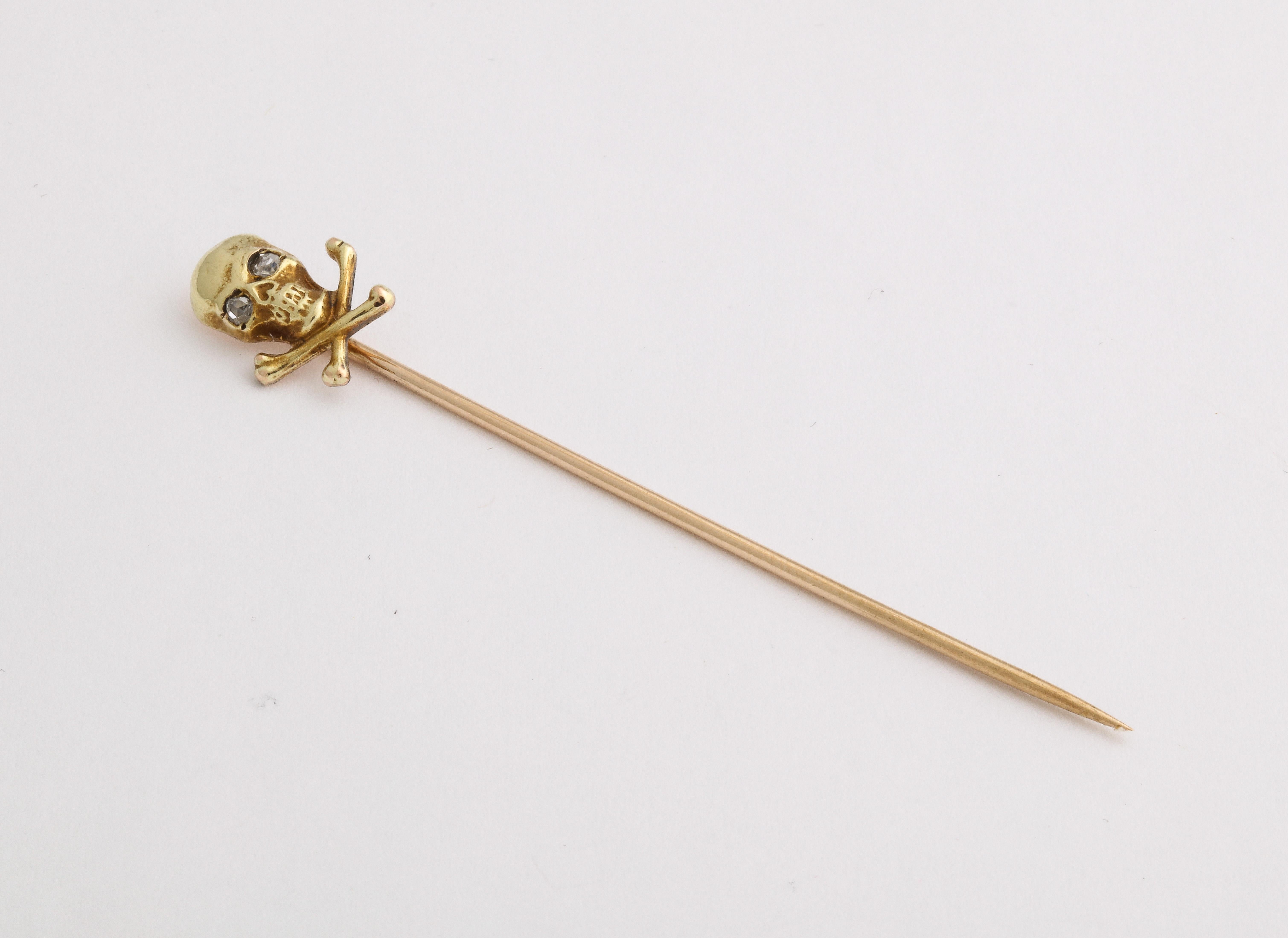 Women's or Men's 18 Kt Gold Skull and Crossbones Stickpin with Diamond Eyes For Sale