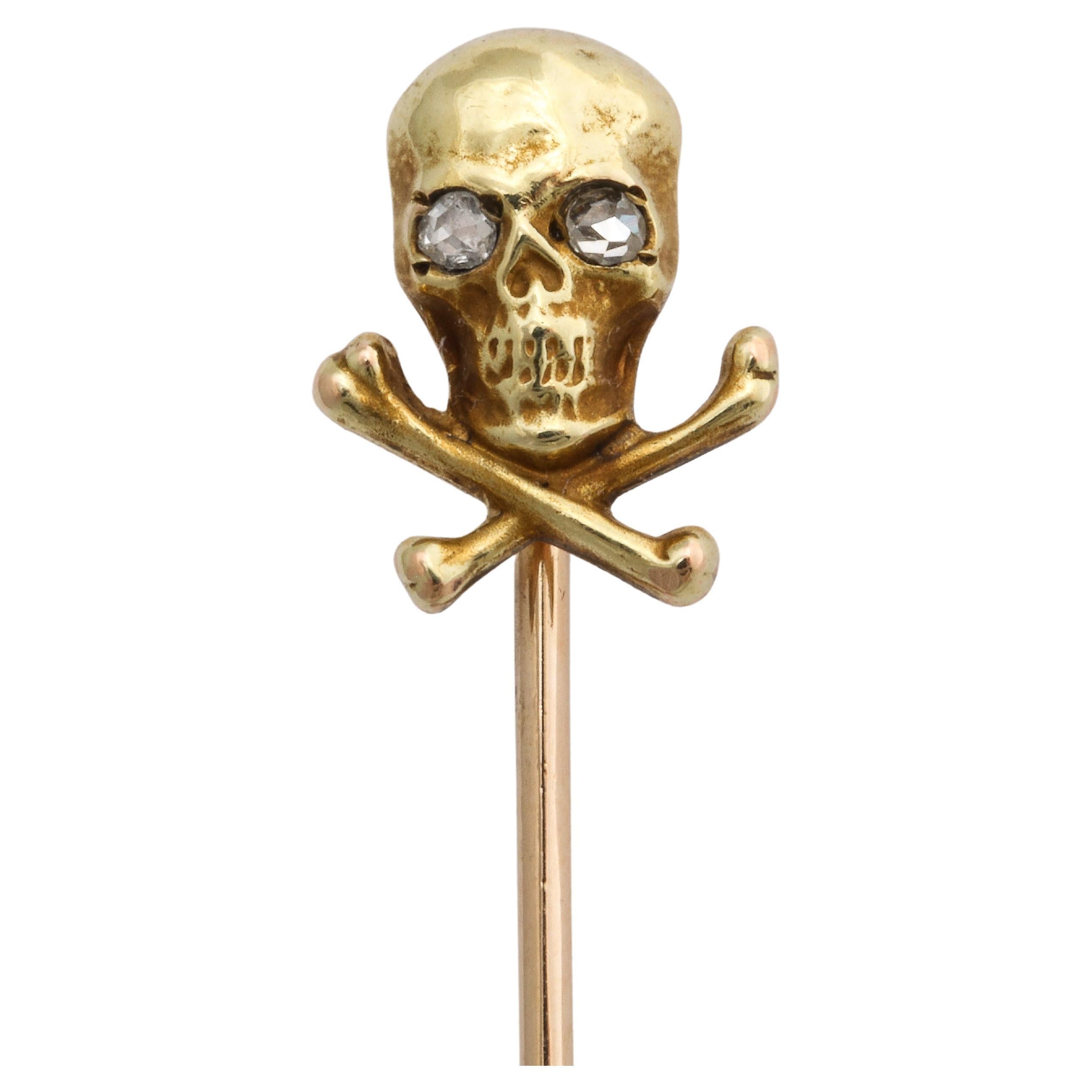 18 Kt Gold Skull and Crossbones Stickpin with Diamond Eyes For Sale