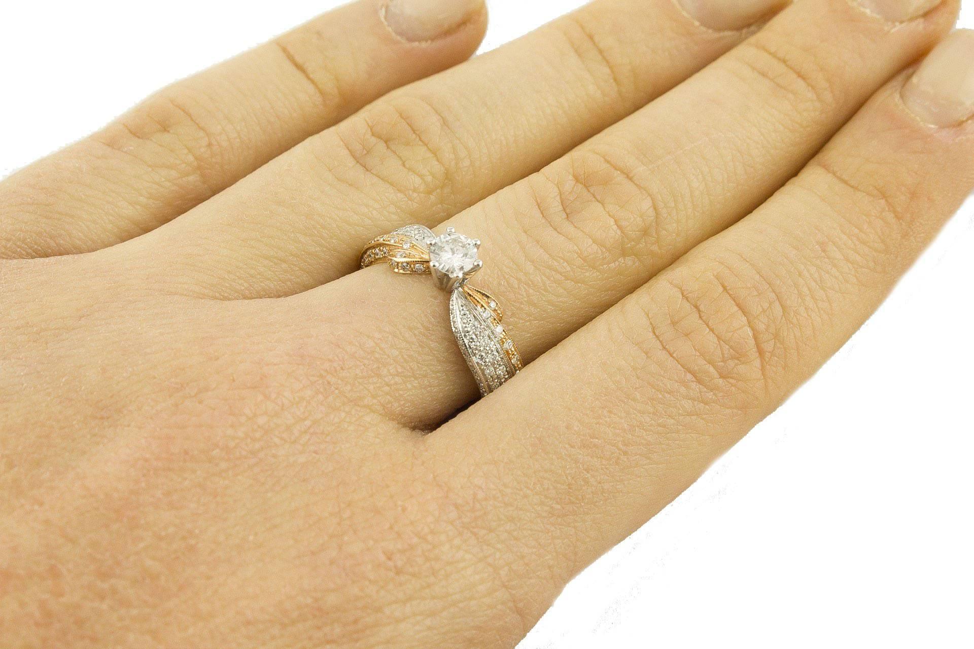 Diamonds Rose and White Gold Solitaire Ring  In Good Condition In Marcianise, Marcianise (CE)