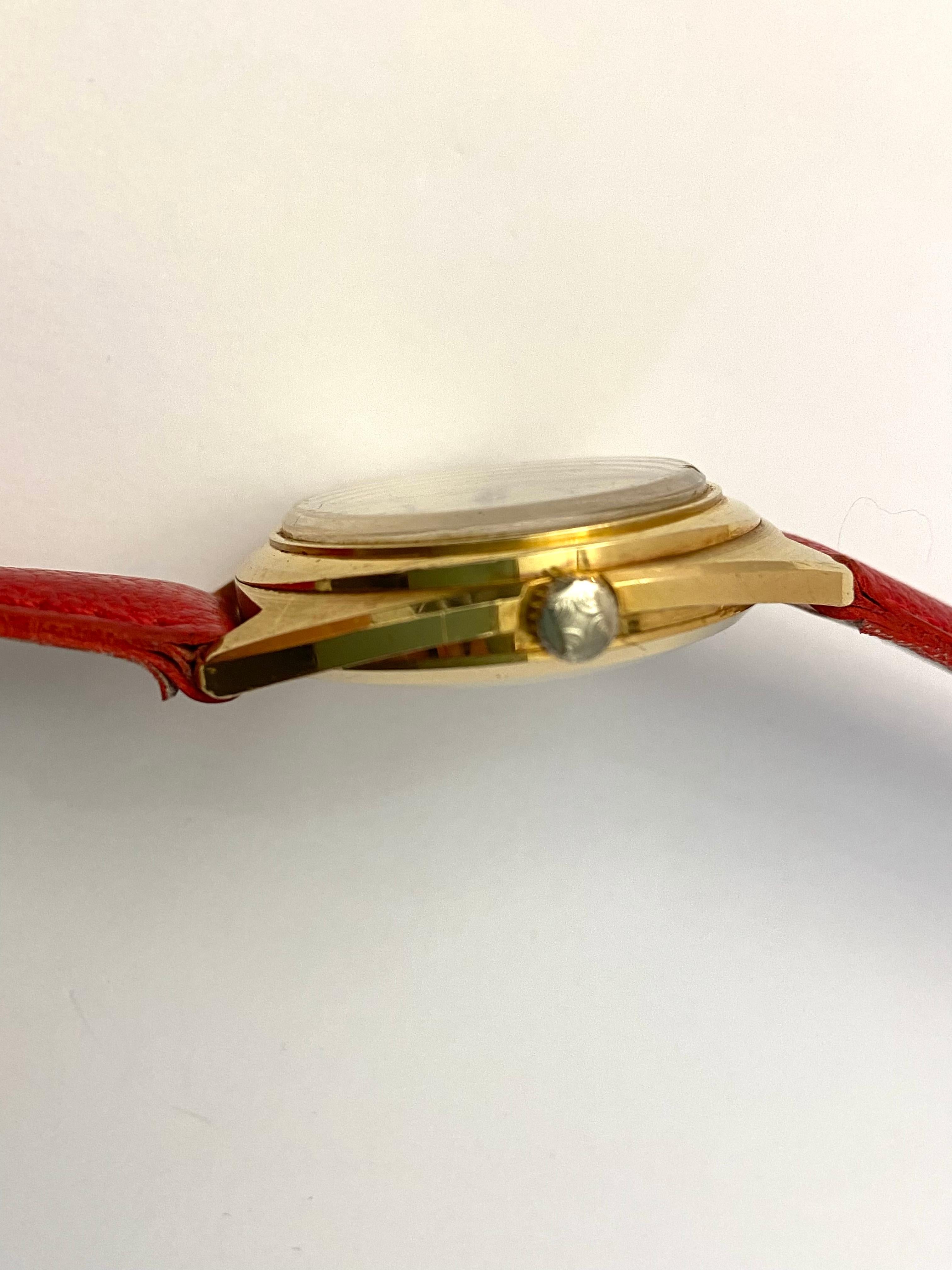 18 Kt Gold ZENITH Automatic Watch, Vintage, 1970s For Sale 3