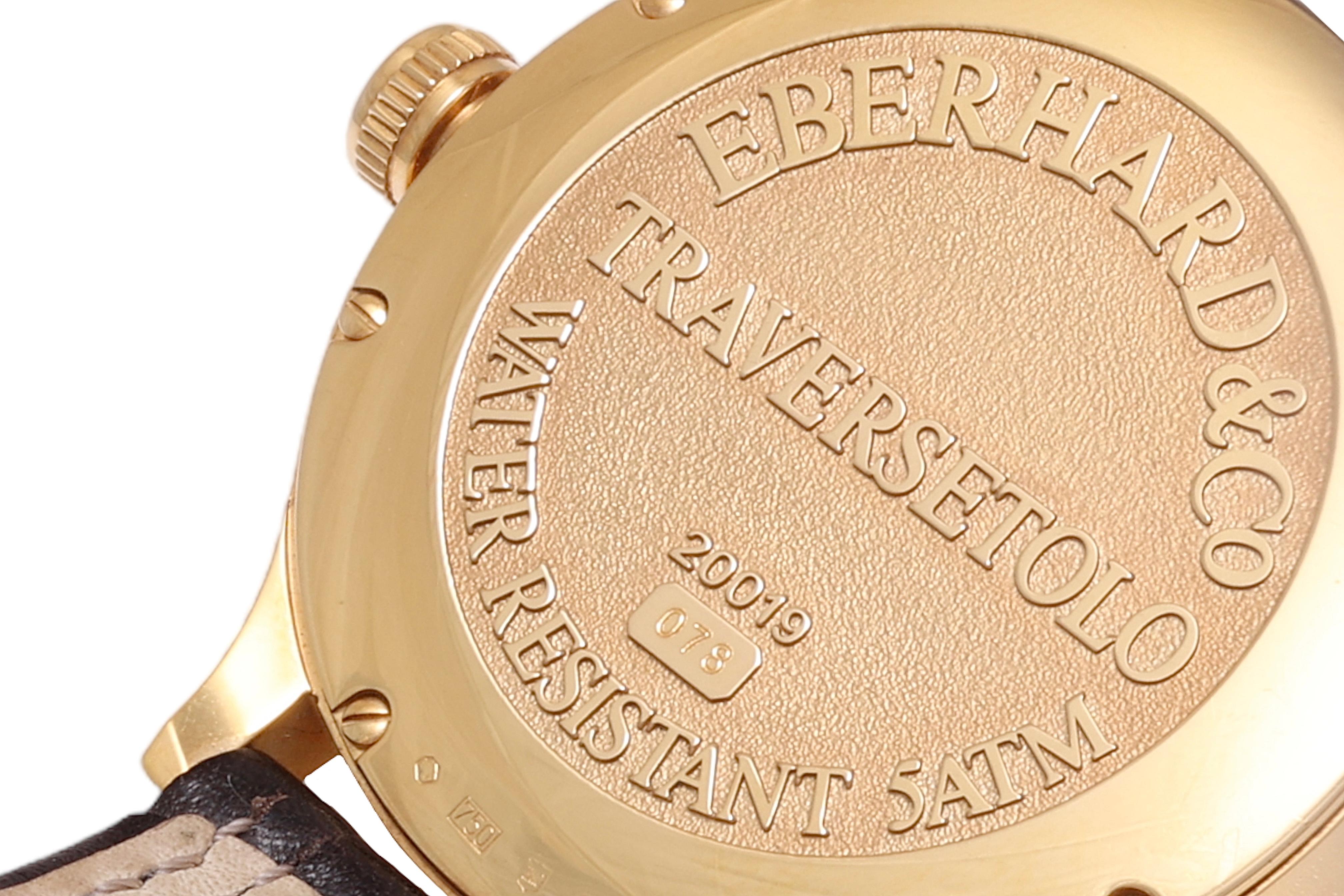 Grande montre-bracelet collection Grand Eberhard à remontage manuel 18 carats en vente 3