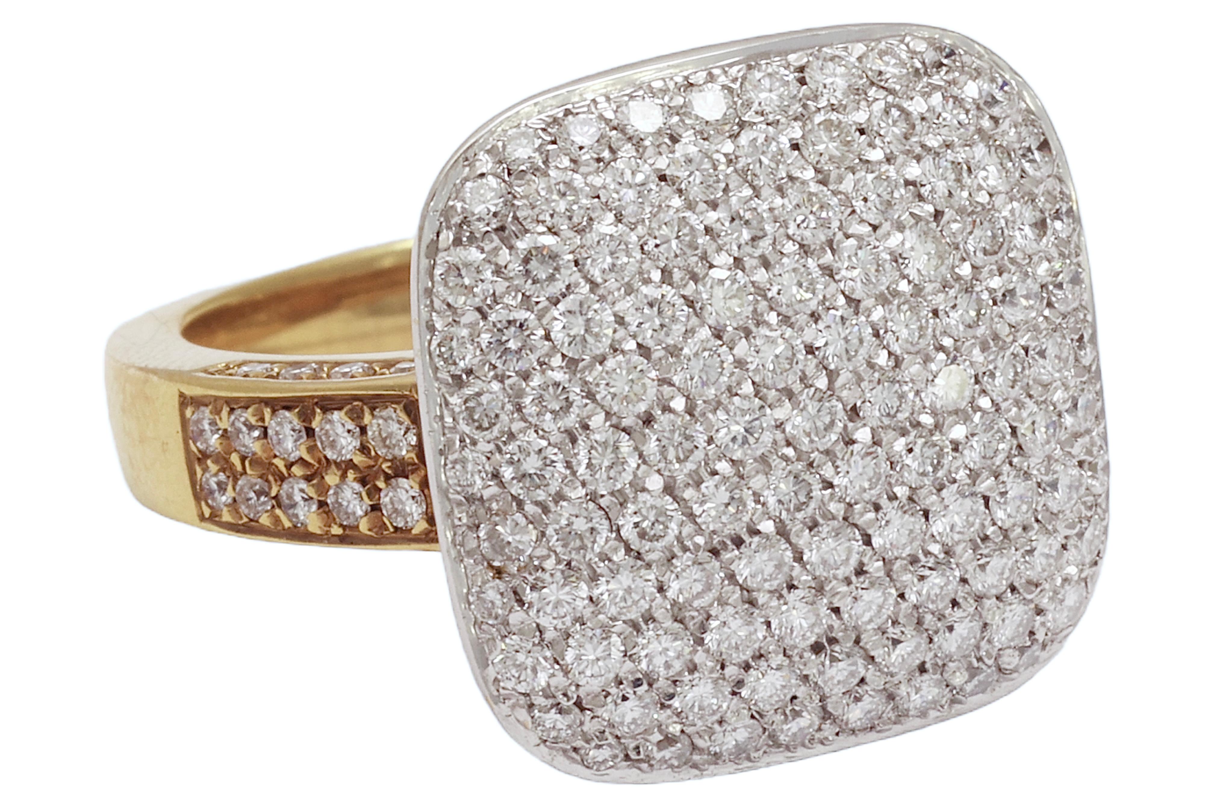 Beautiful 18 kt. Hulchi Belluni Bi color Ring Set with 2.28 ct. Brilliant cut Diamonds 

Diamonds: brilliant cut diamonds together approx. 2.28 ct.

Material: 18 kt. white and yellow gold

Ring size: 53.5 EU / 6.5 US ( can be resized for